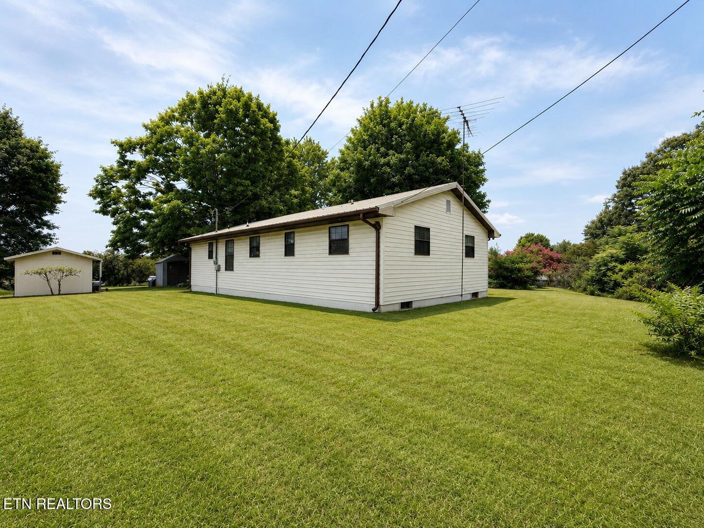 1237 Faith Lane Dandridge TN 37725