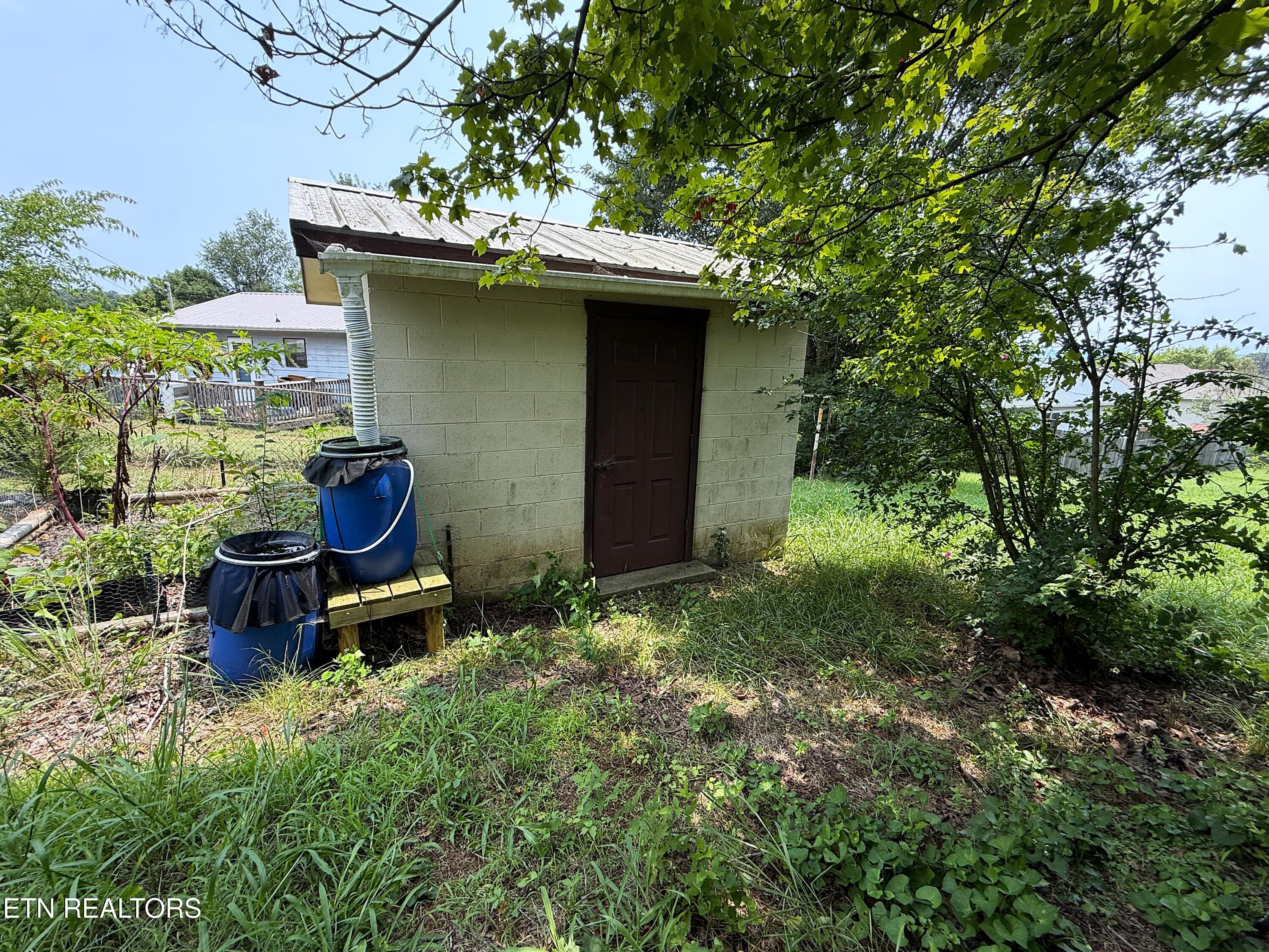 1237 Faith Lane Dandridge TN 37725