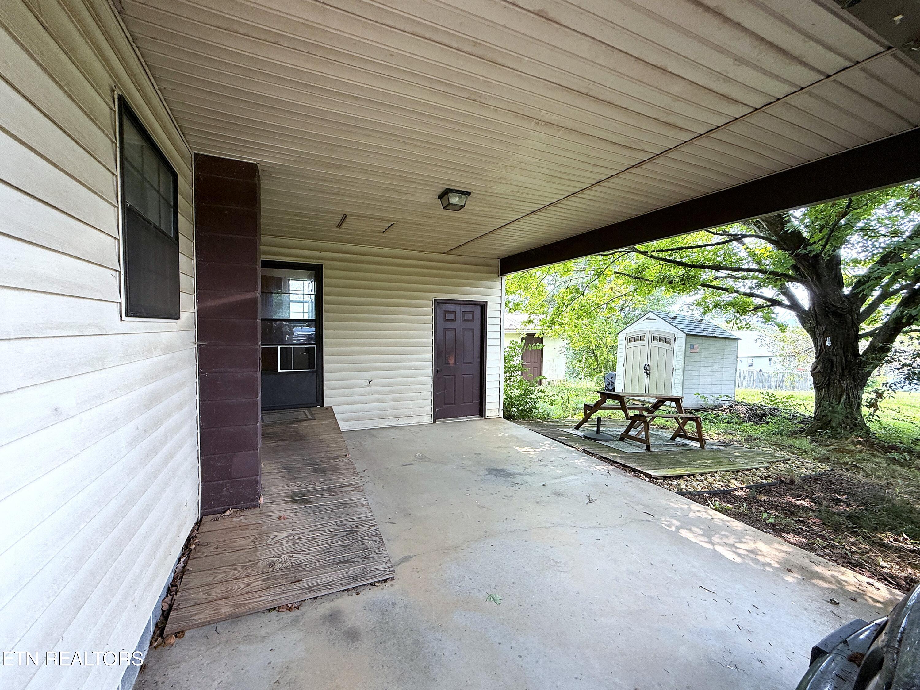 1237 Faith Lane Dandridge TN 37725