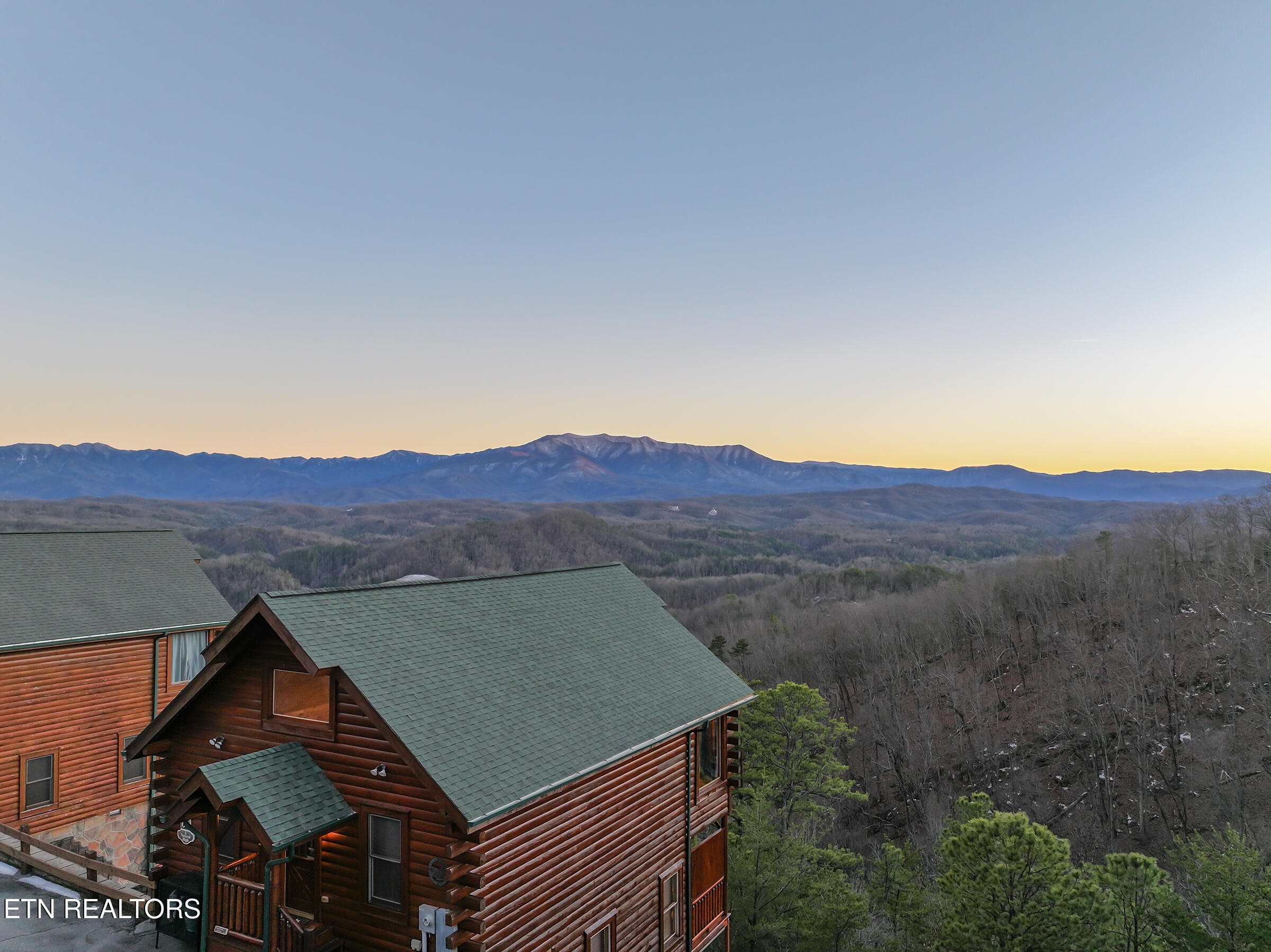 2517 Look Afar View Drive Sevierville TN 37876