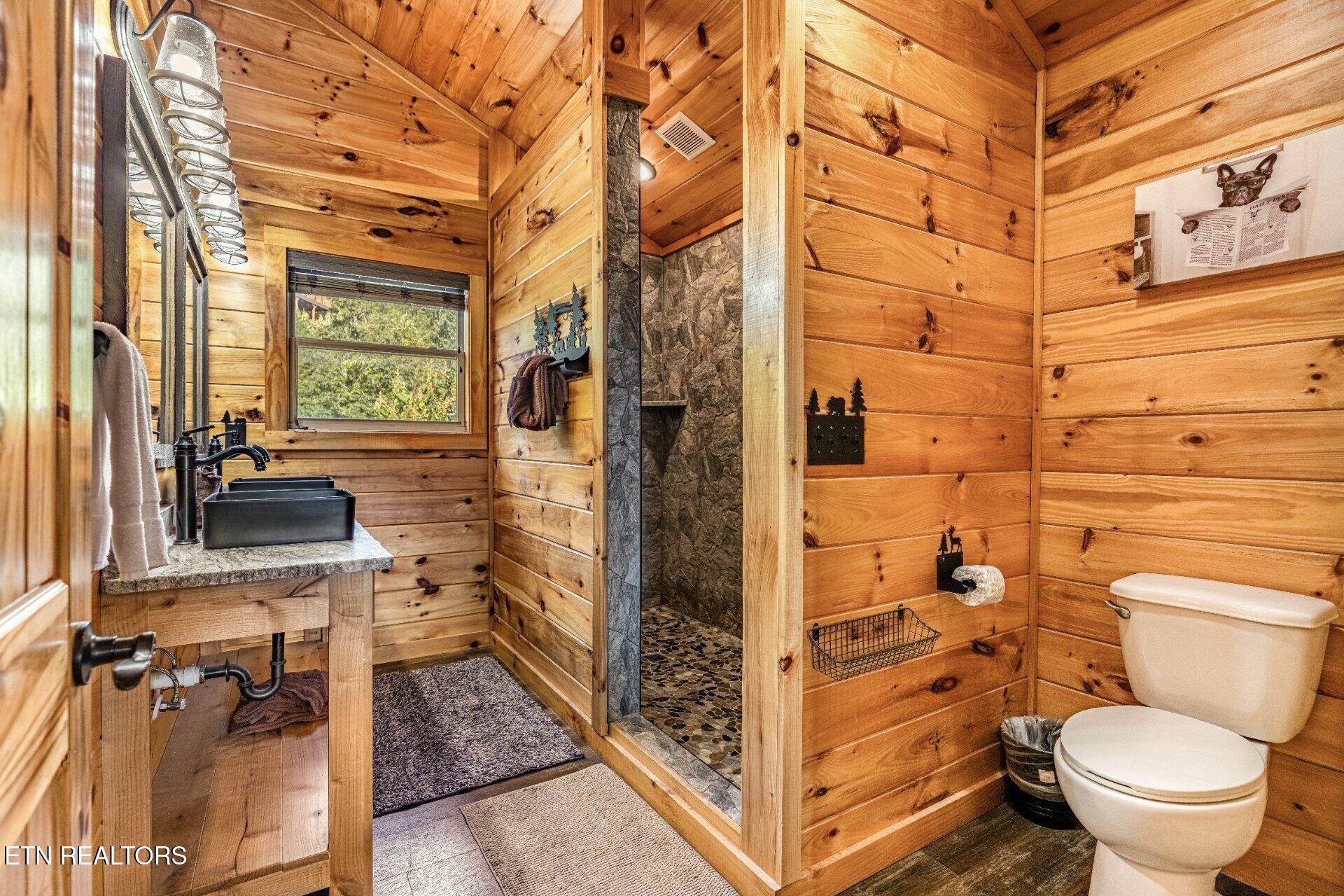 1876 Billard Way Sevierville TN 37876