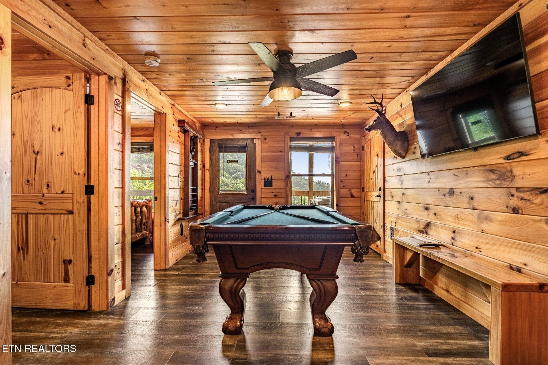 1876 Billard Way Sevierville TN 37876