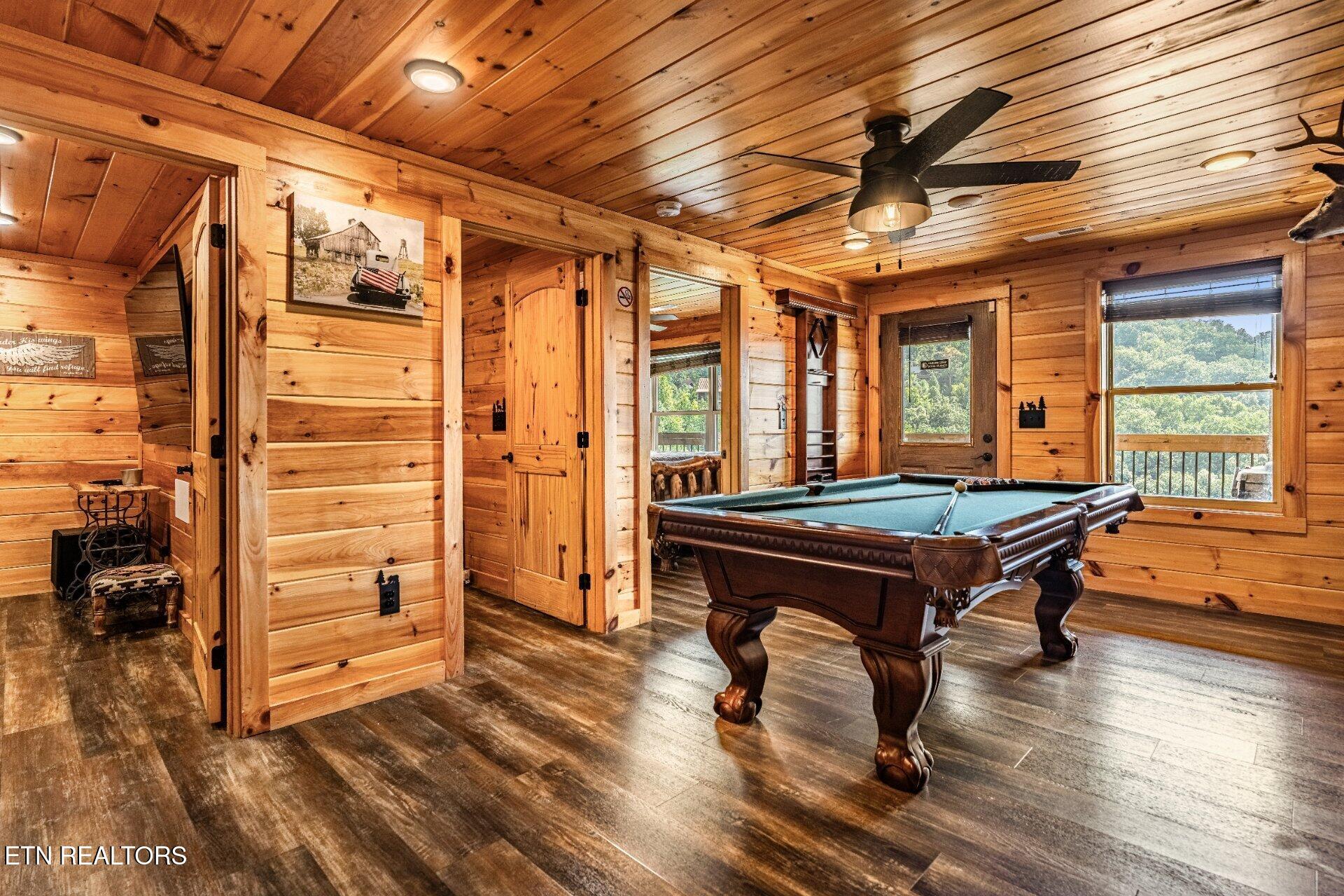 1876 Billard Way Sevierville TN 37876