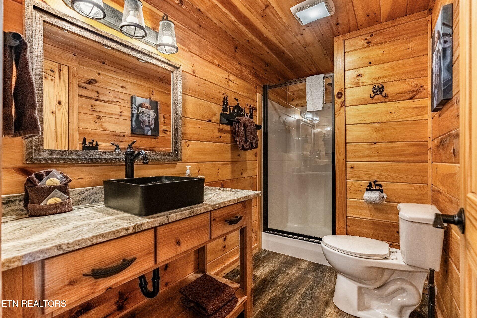 1876 Billard Way Sevierville TN 37876