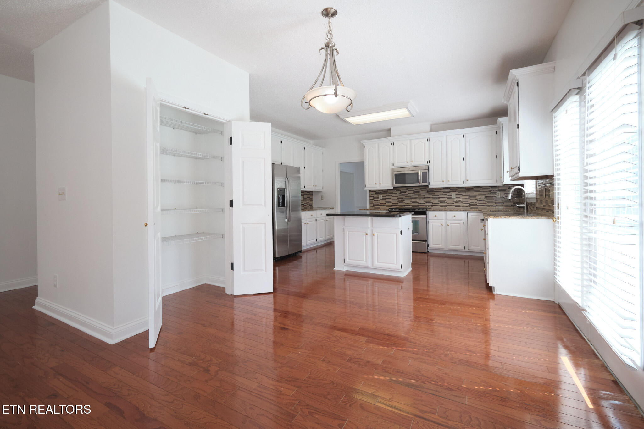 123 Capital Circle Oak Ridge TN 37830