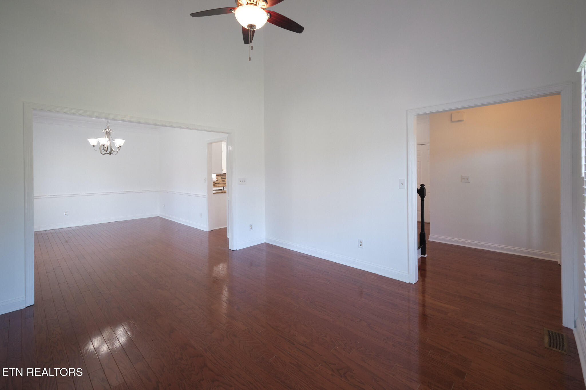 123 Capital Circle Oak Ridge TN 37830
