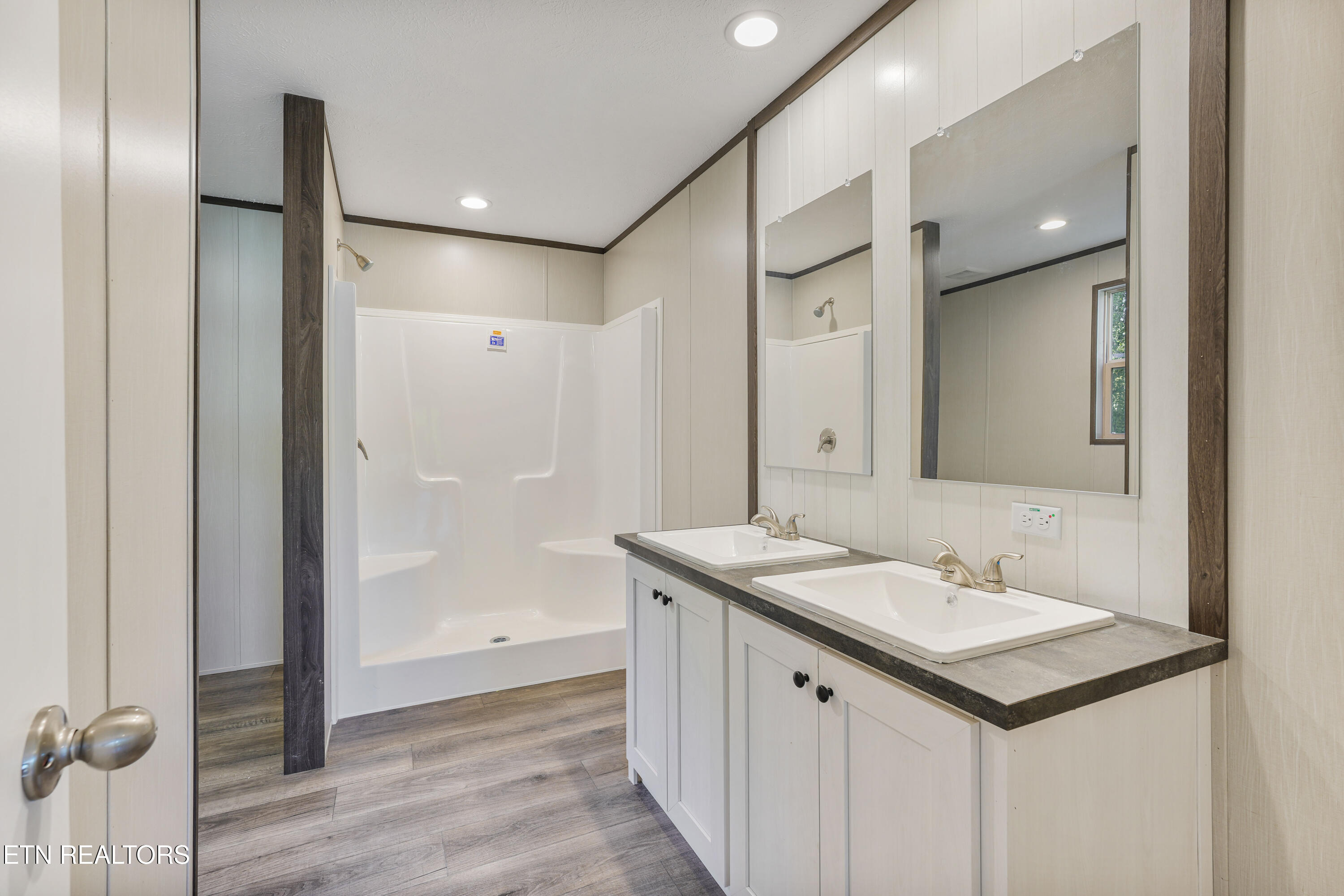 121 Houston Avenue Oak Ridge TN 37830