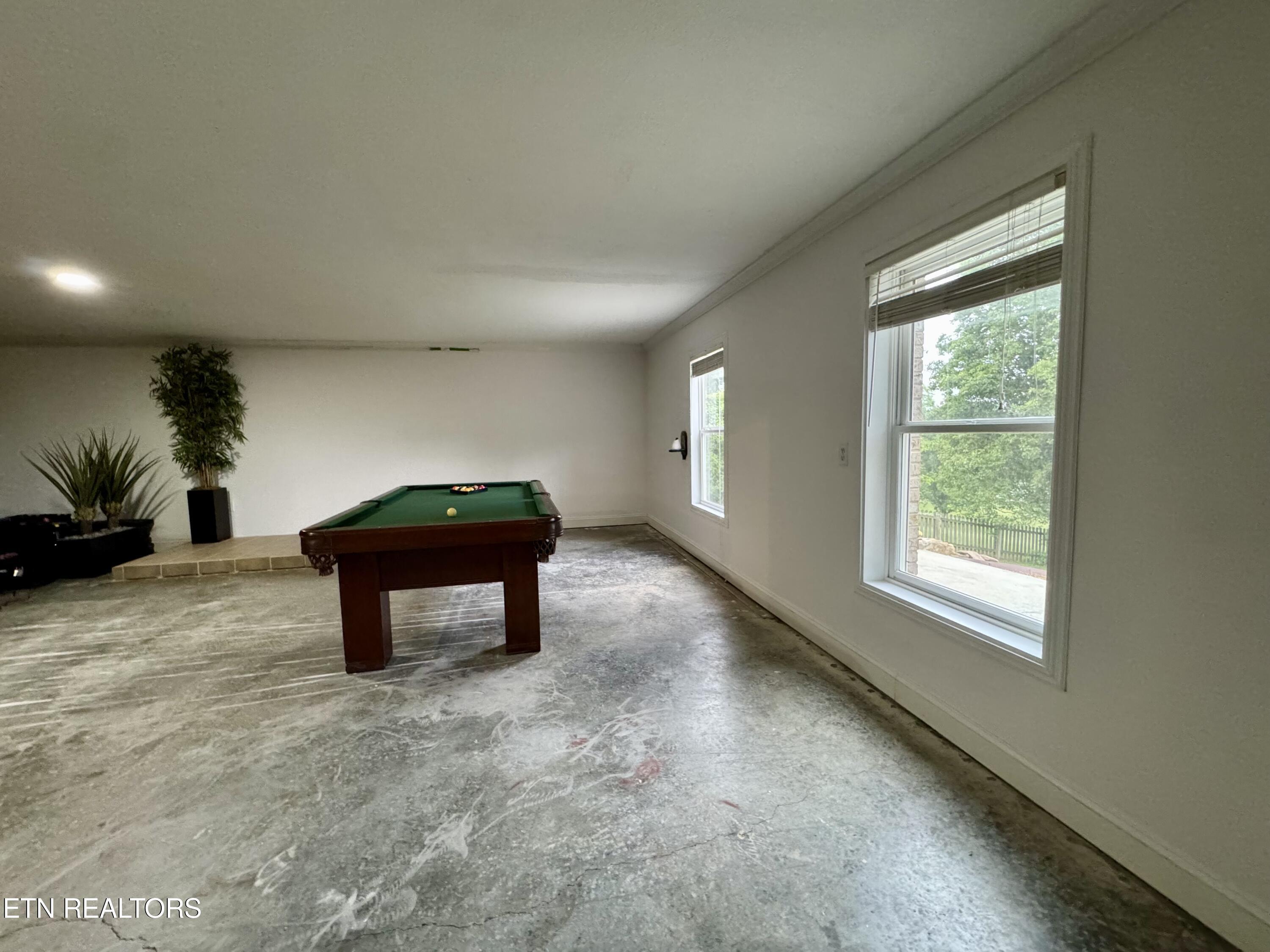 280 Hilltop Drive Lenoir City TN 37772