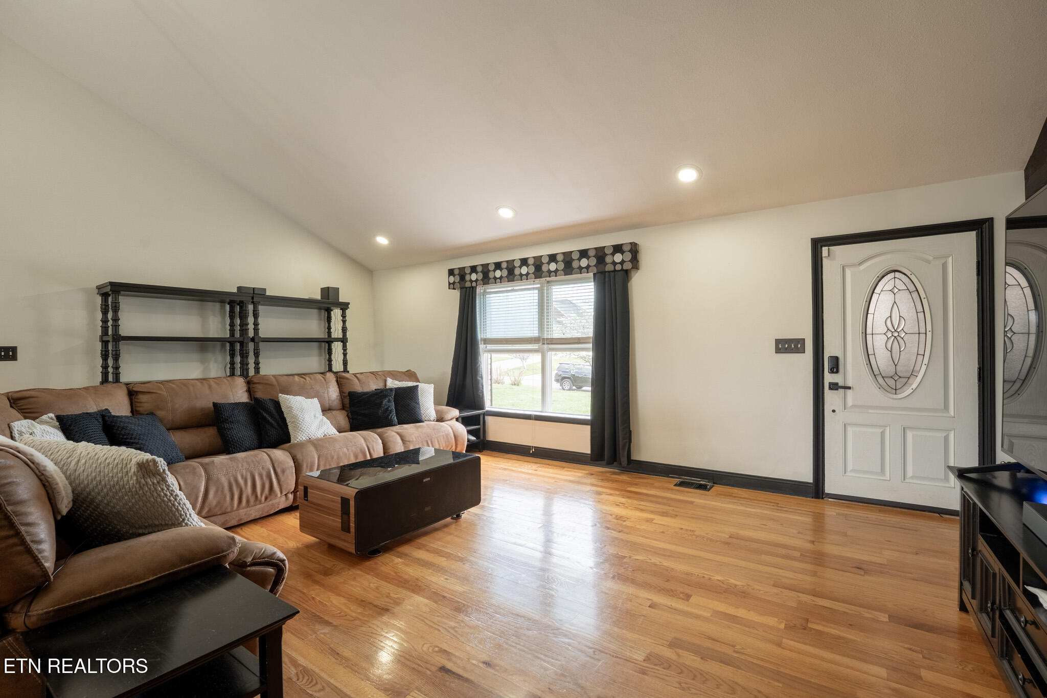 280 Hilltop Drive Lenoir City TN 37772