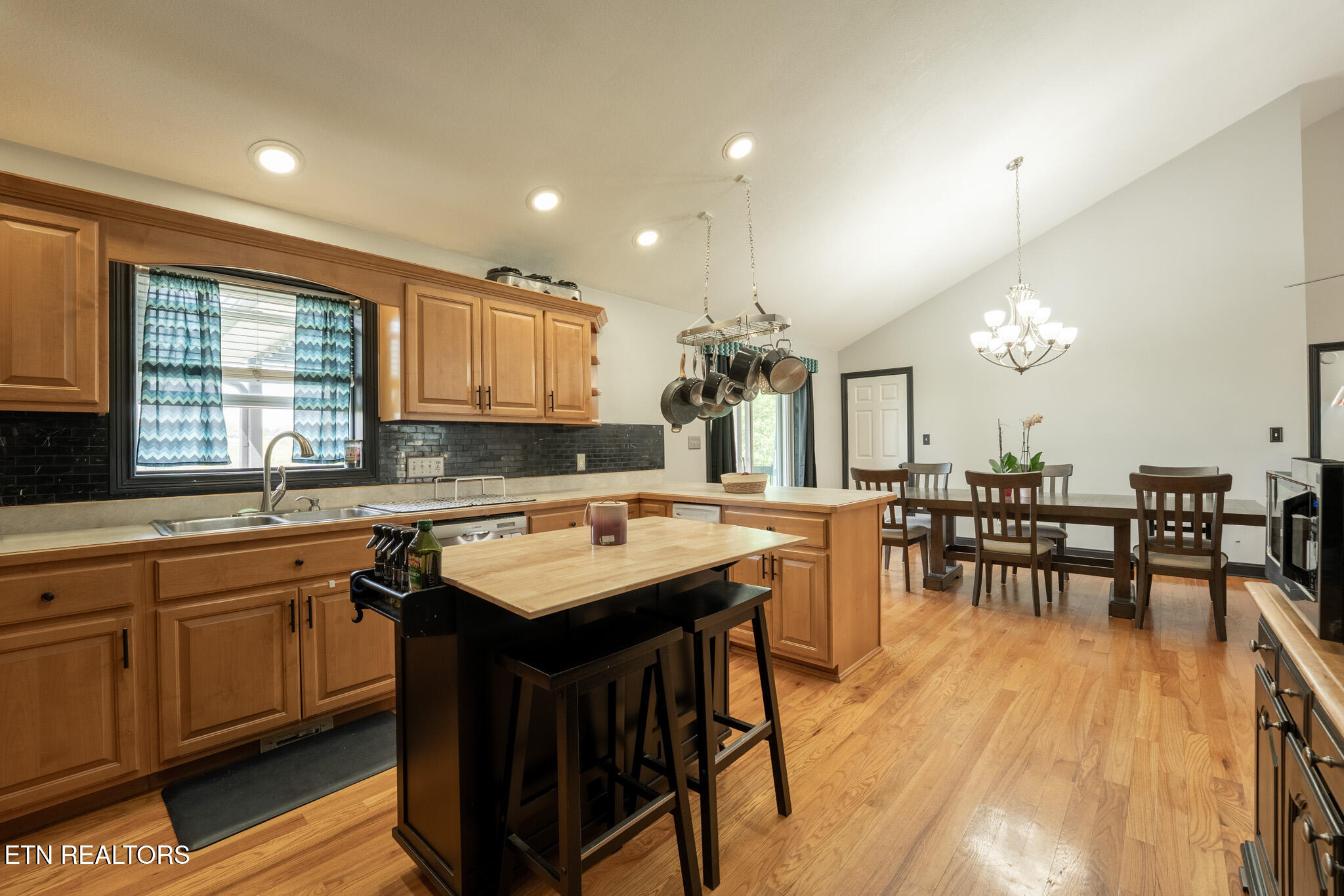 280 Hilltop Drive Lenoir City TN 37772