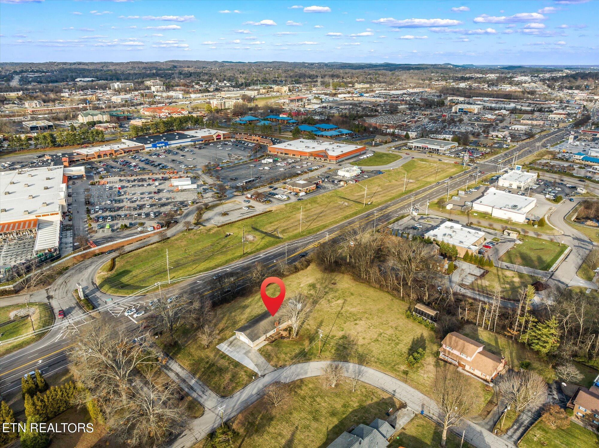 100 Essex Drive Knoxville TN 37922