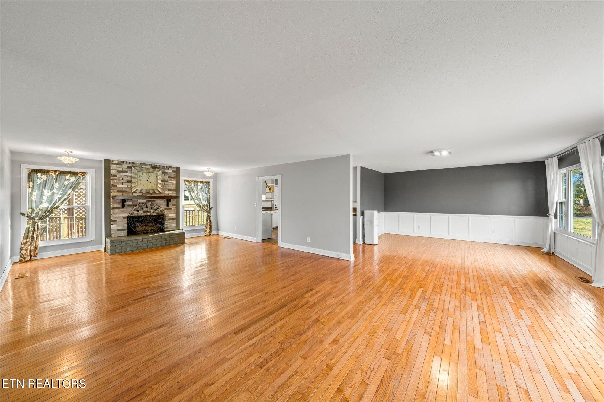 100 Essex Drive Knoxville TN 37922