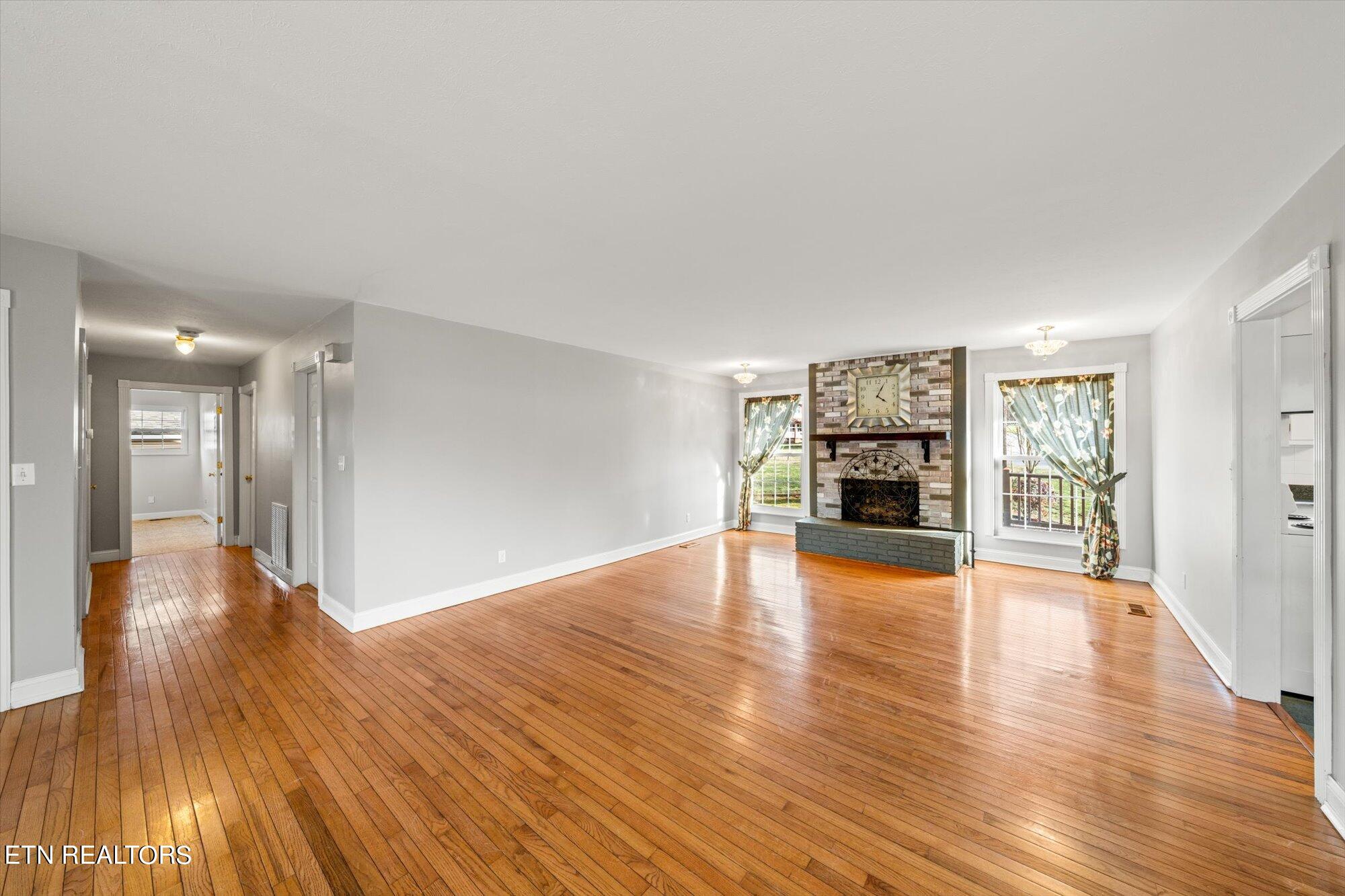 100 Essex Drive Knoxville TN 37922