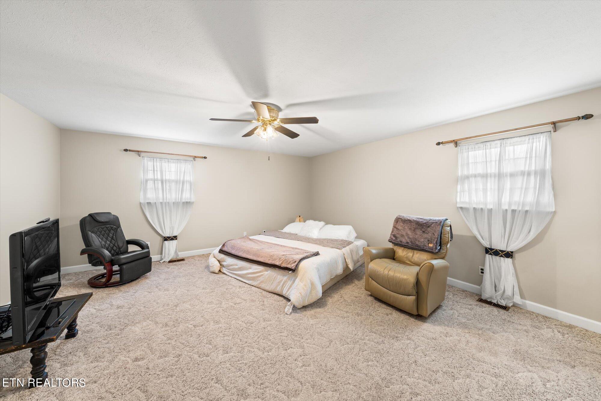 100 Essex Drive Knoxville TN 37922