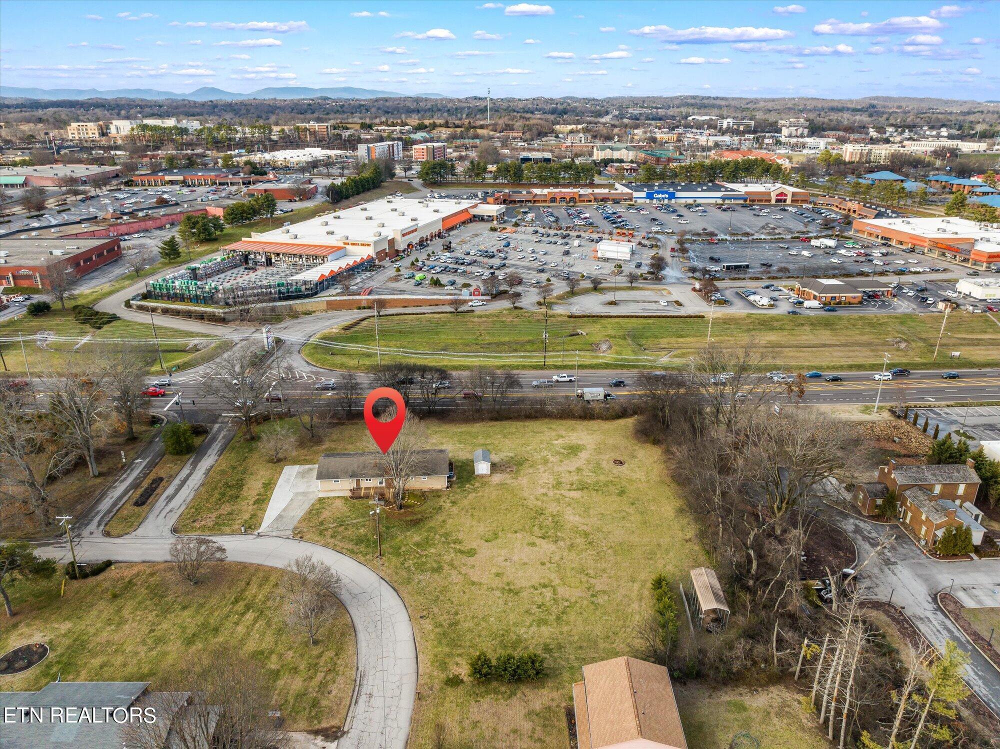 100 Essex Drive Knoxville TN 37922