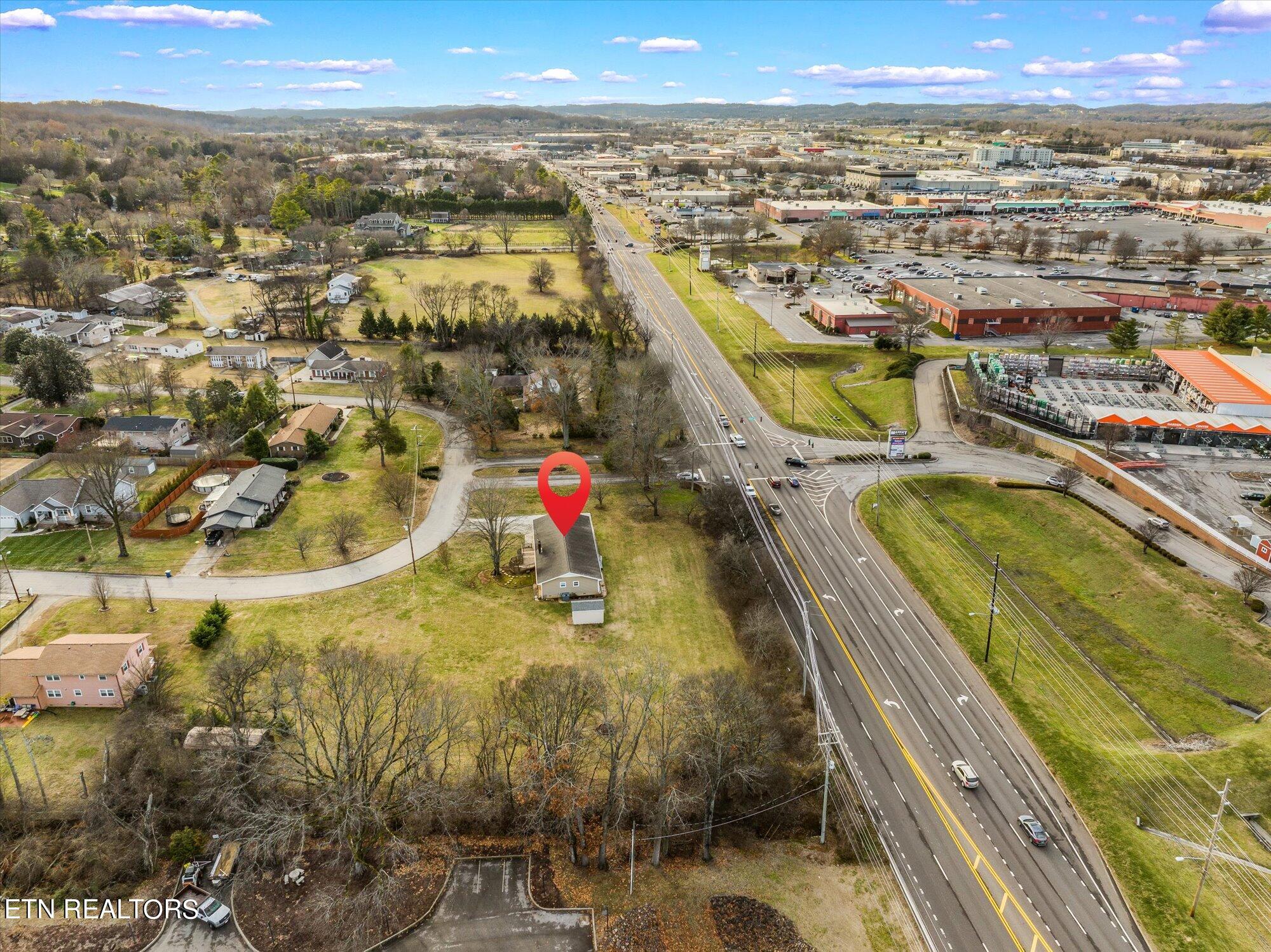 100 Essex Drive Knoxville TN 37922