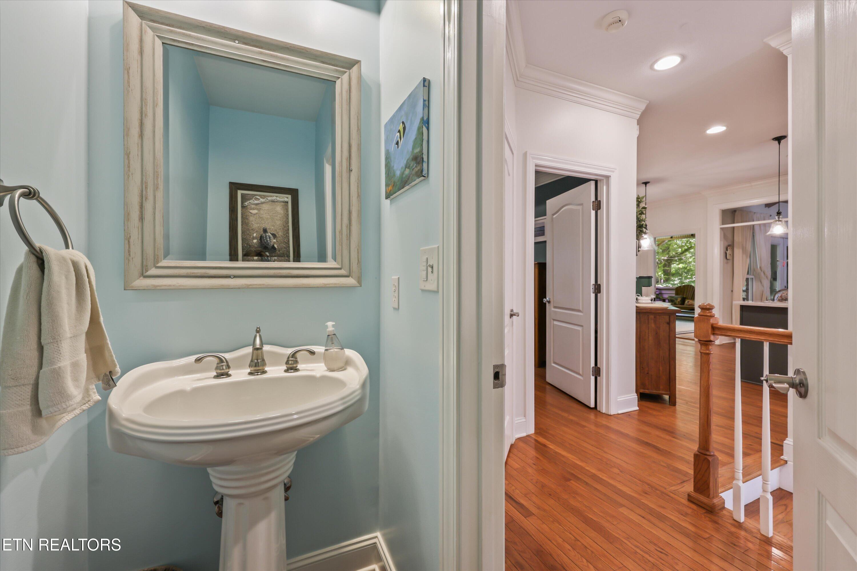 103 Winchester Circle Oak Ridge TN 37830