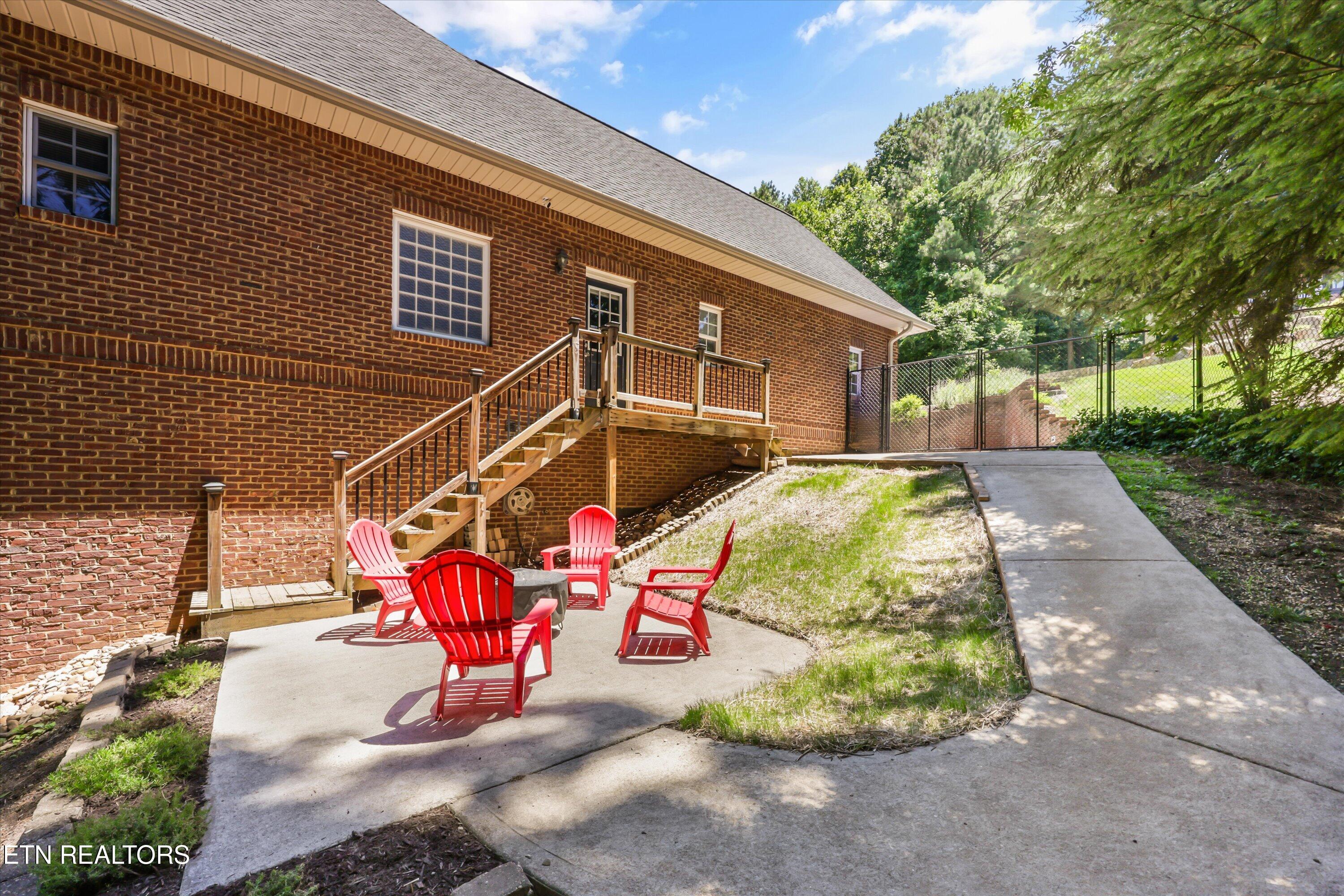 103 Winchester Circle Oak Ridge TN 37830