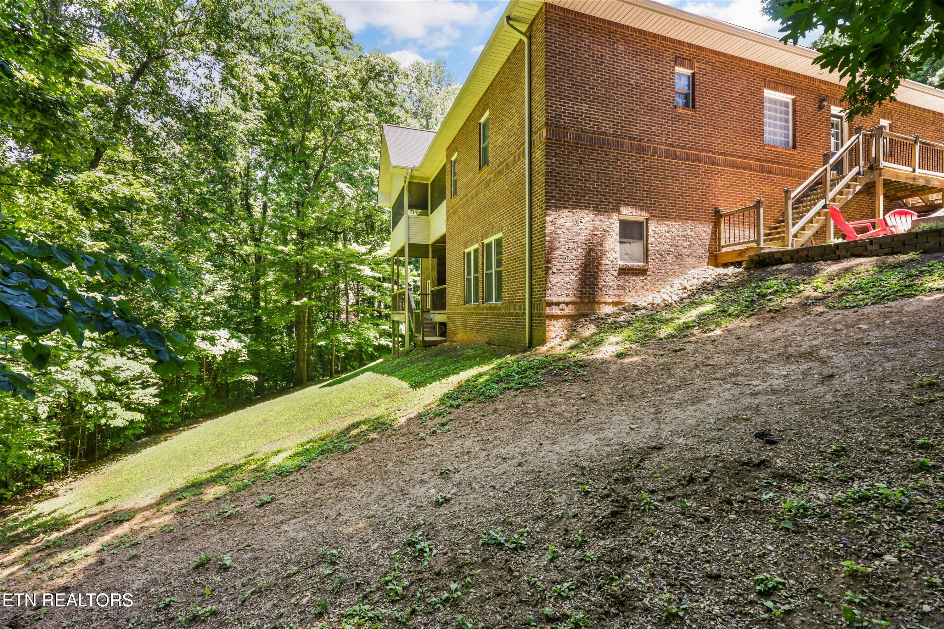 103 Winchester Circle Oak Ridge TN 37830