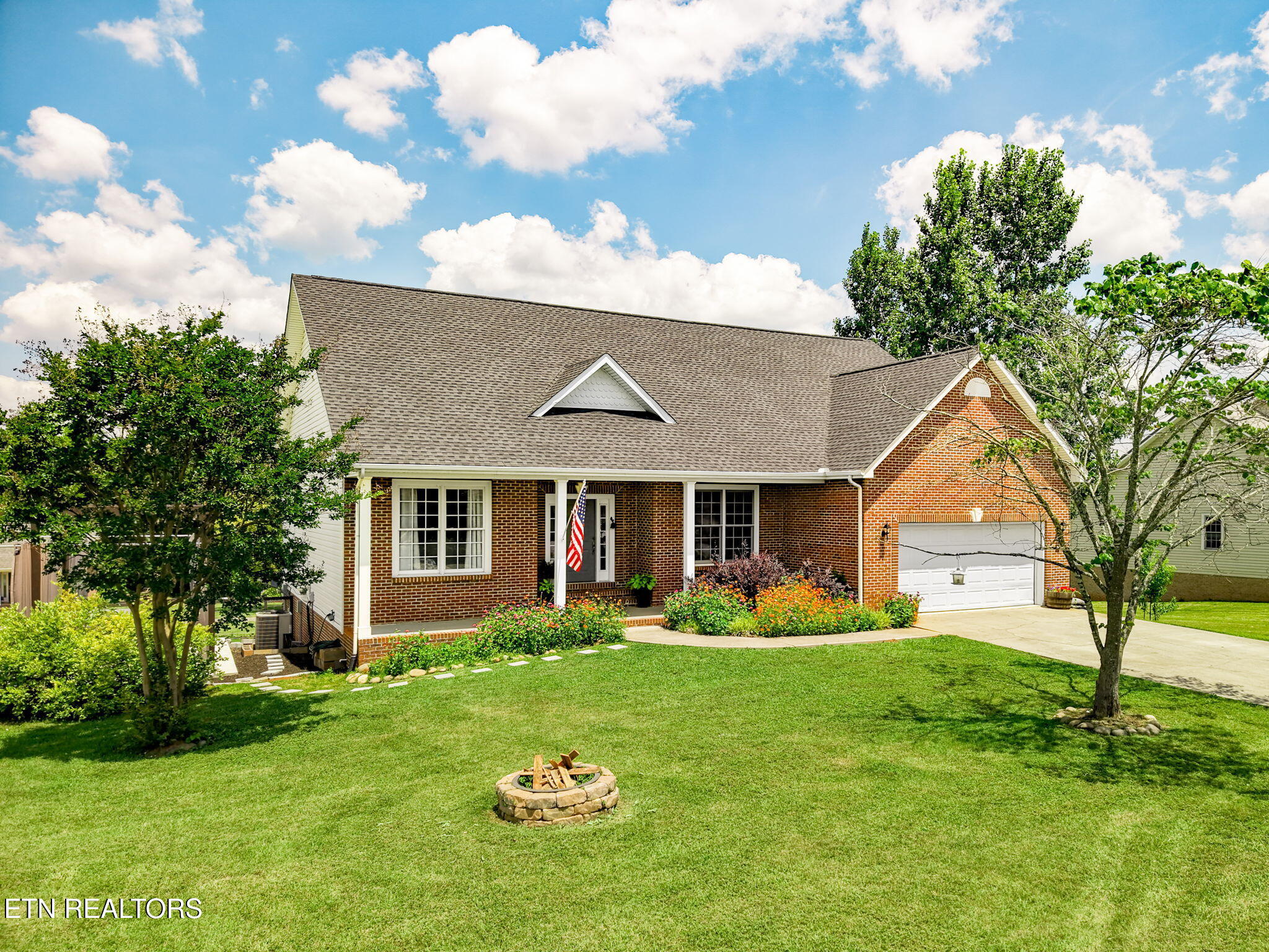 5129 Eagle Crossing Drive Maryville TN 37801