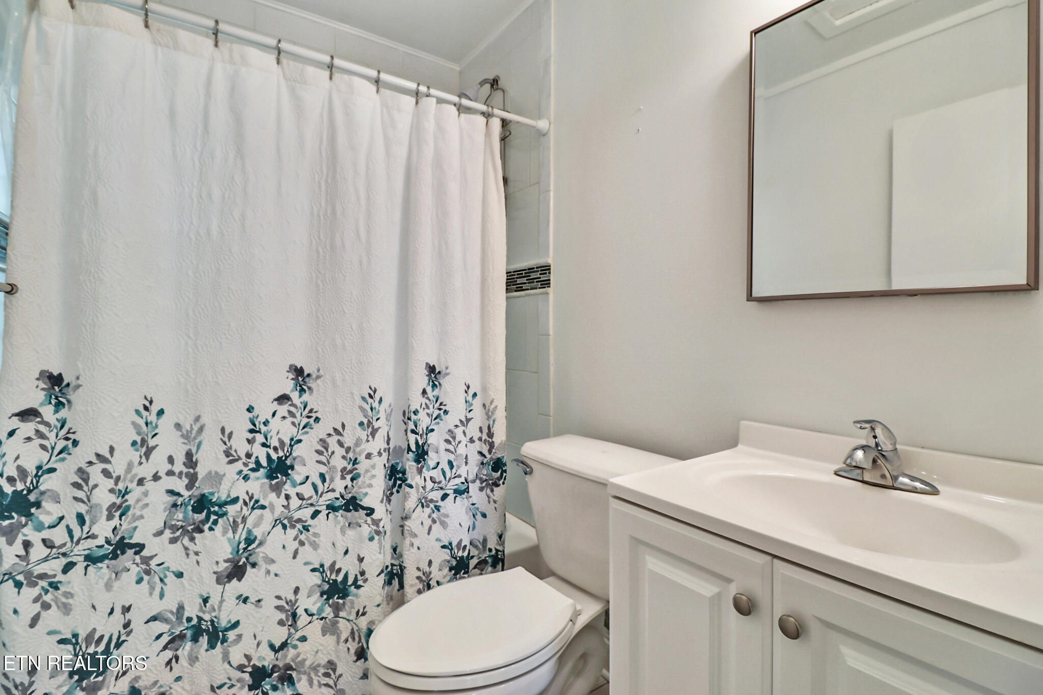 119 E Magnolia Lane Oak Ridge TN 37830