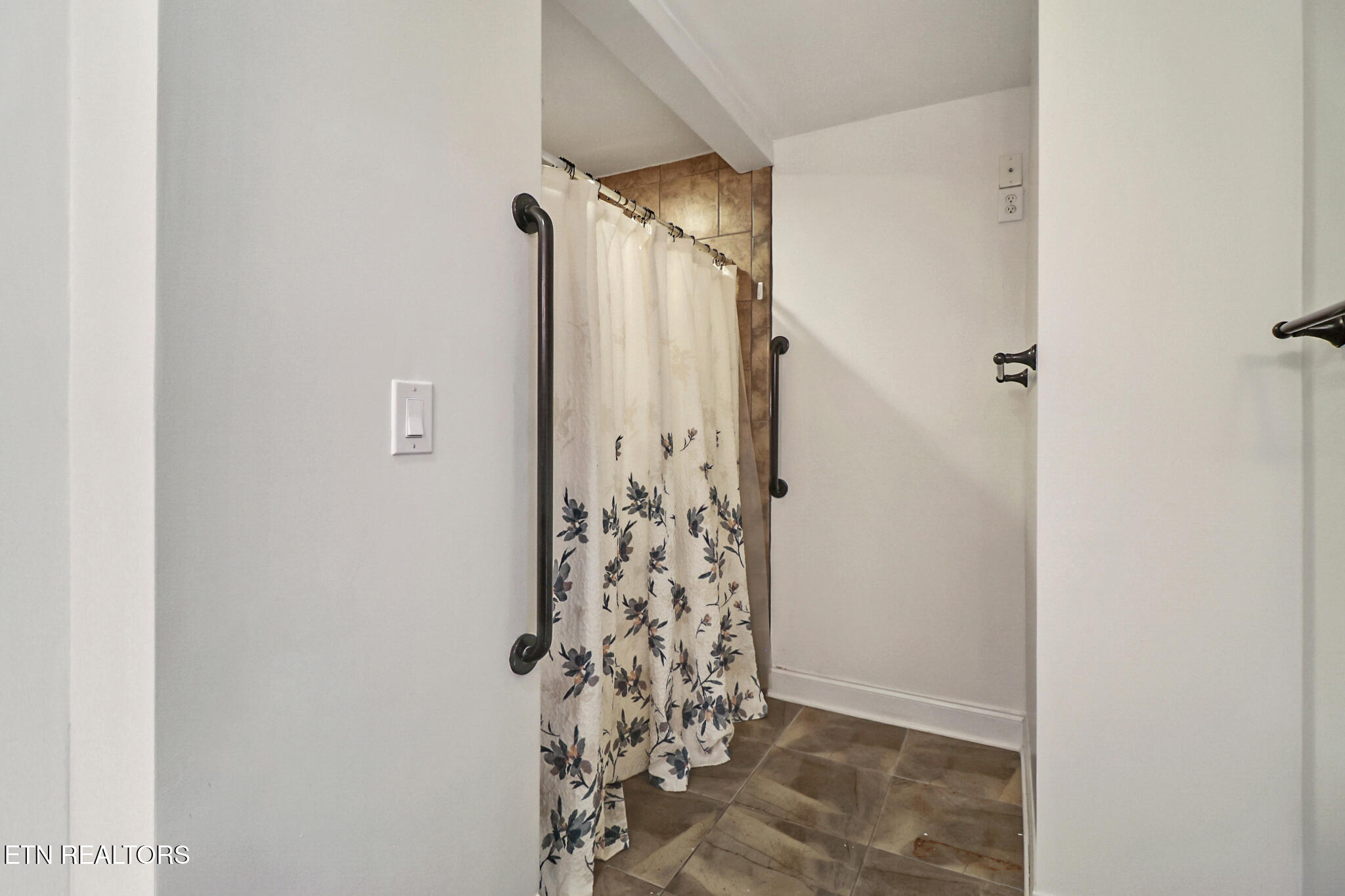 119 E Magnolia Lane Oak Ridge TN 37830