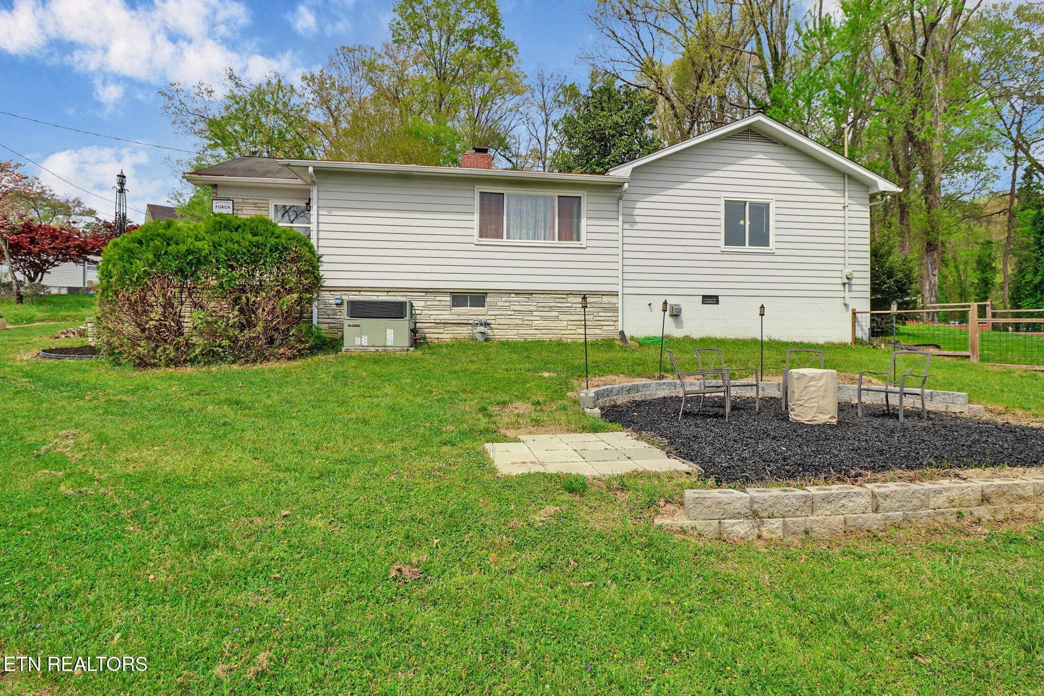 119 E Magnolia Lane Oak Ridge TN 37830