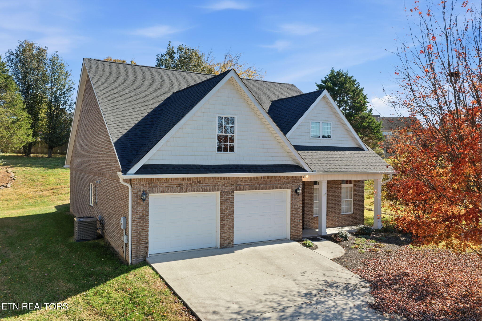 134 Waterston Way Clinton TN 37716