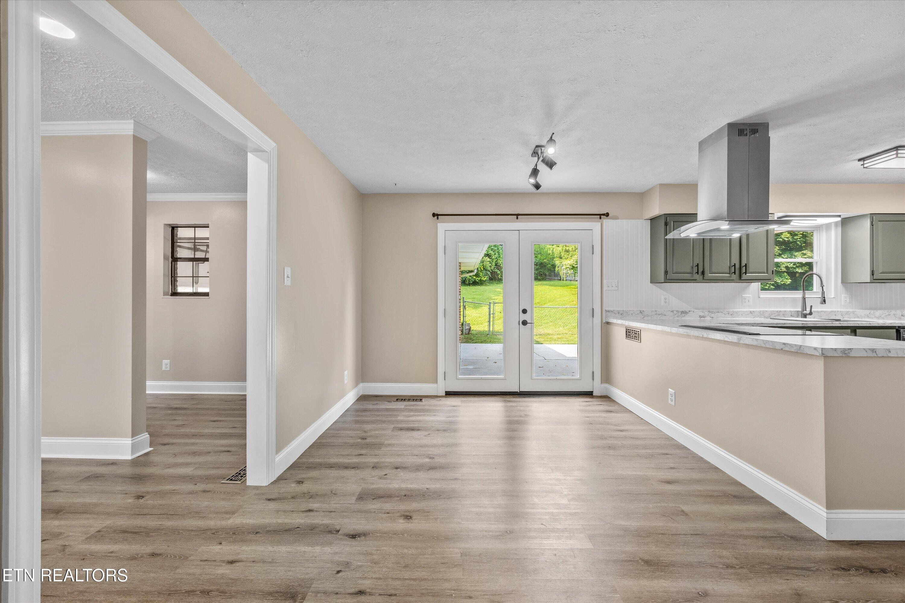 4633 Island Home Pike Knoxville TN 37920