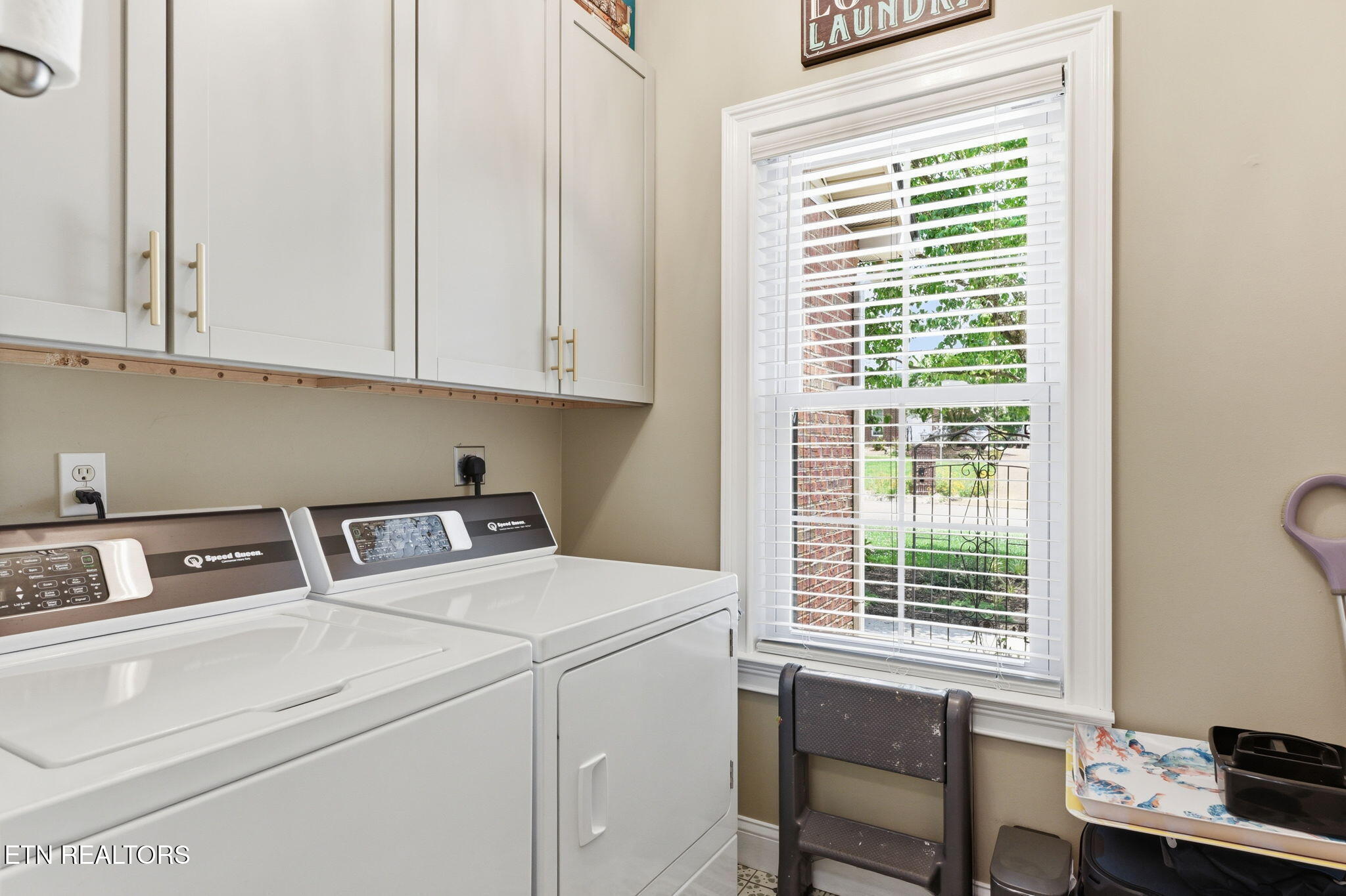 112 Rutherford Court Clinton TN 37716