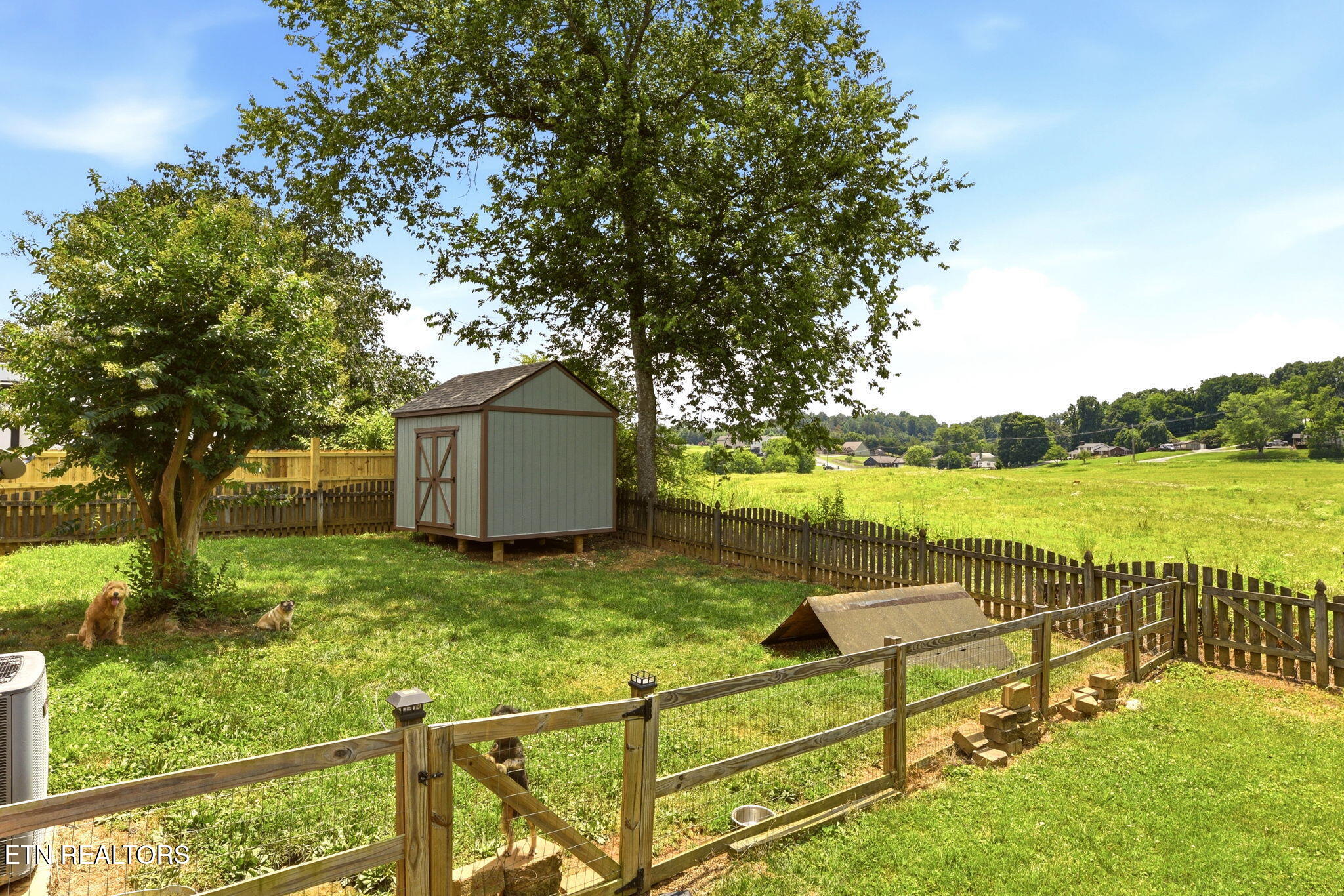 112 Rutherford Court Clinton TN 37716