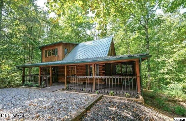 1011 Elm Circle Sevierville TN 37876