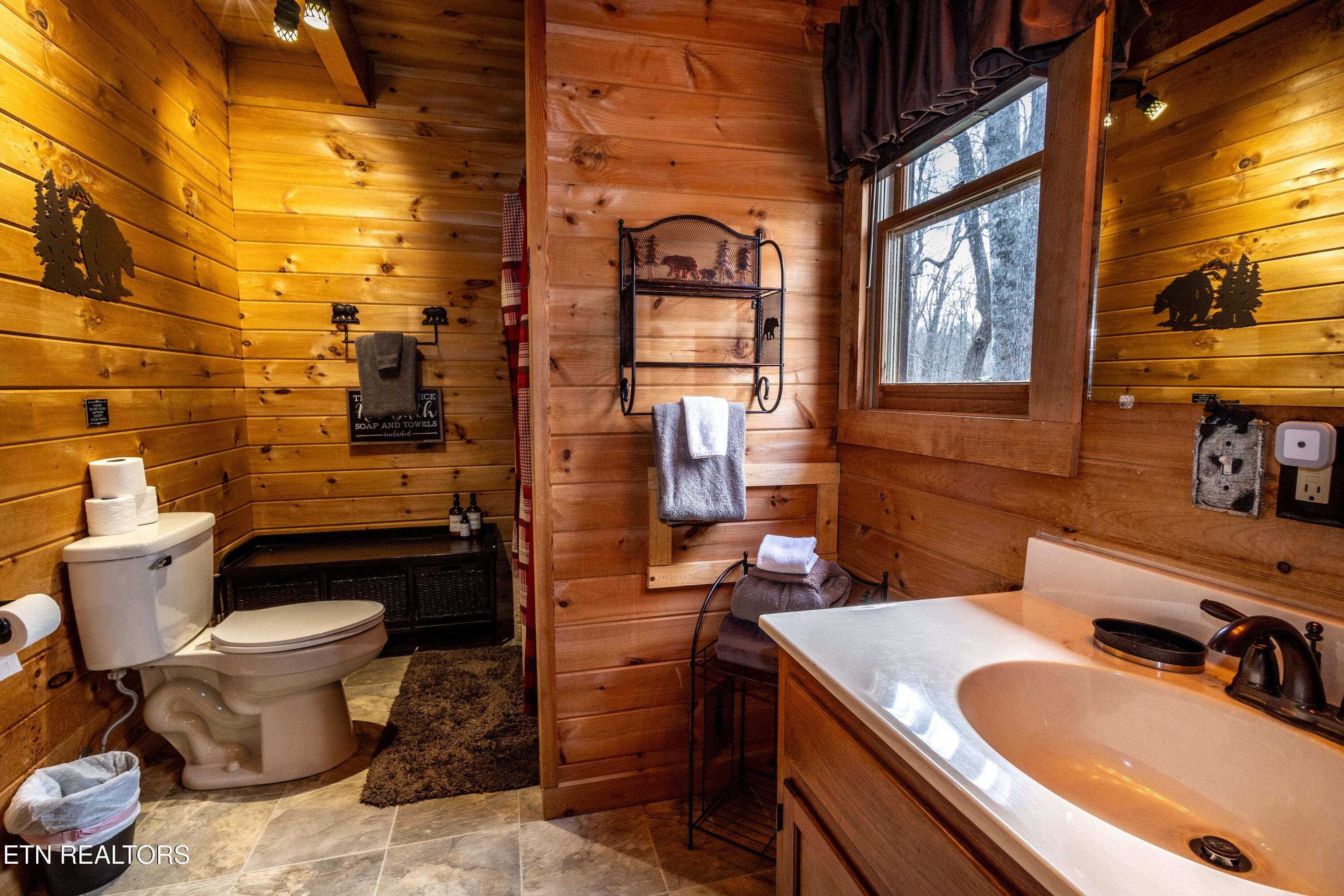 1011 Elm Circle Sevierville TN 37876