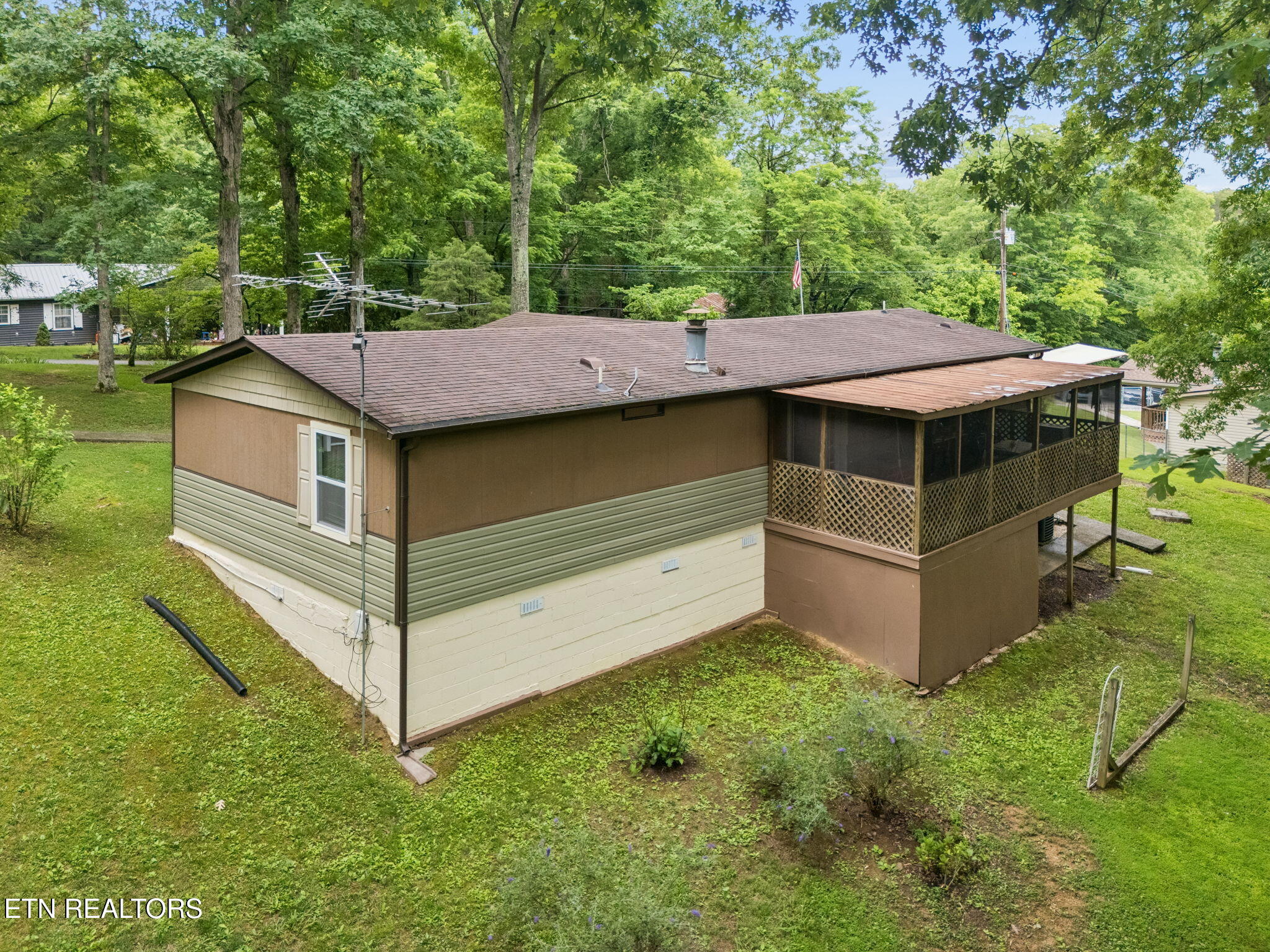 10419 Slemp Road Kodak TN 37764
