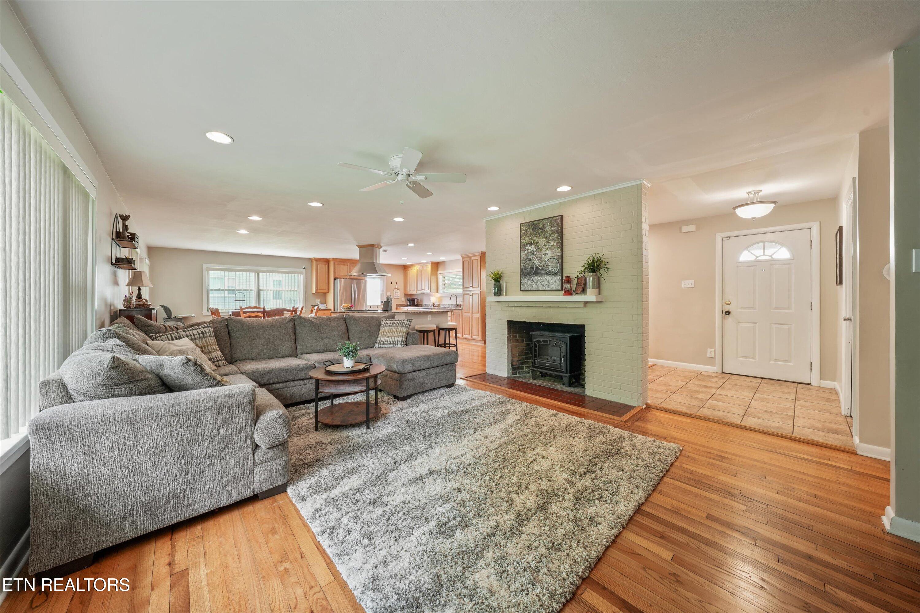 109 Cahill Lane Oak Ridge TN 37830