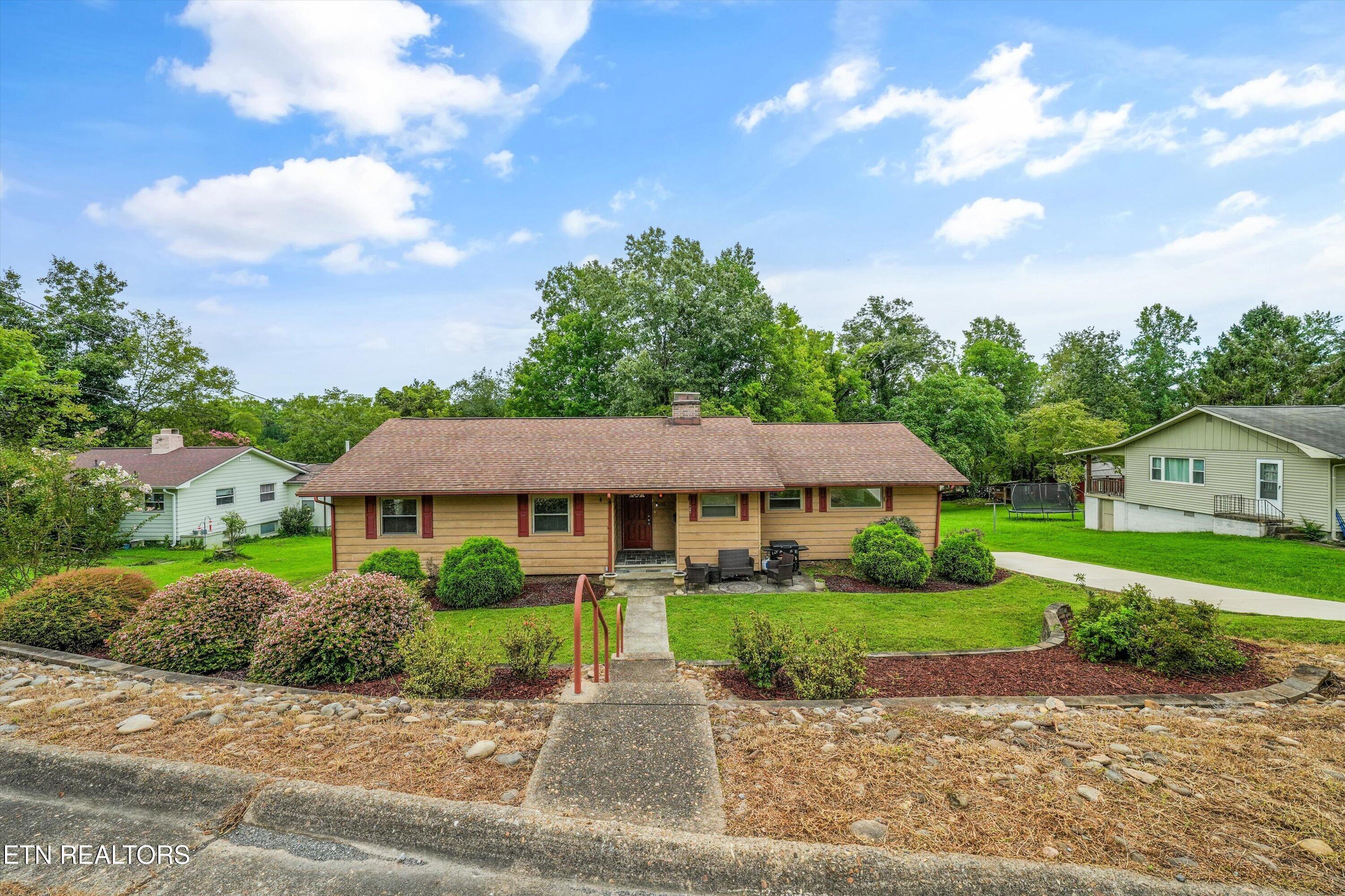 109 Cahill Lane Oak Ridge TN 37830