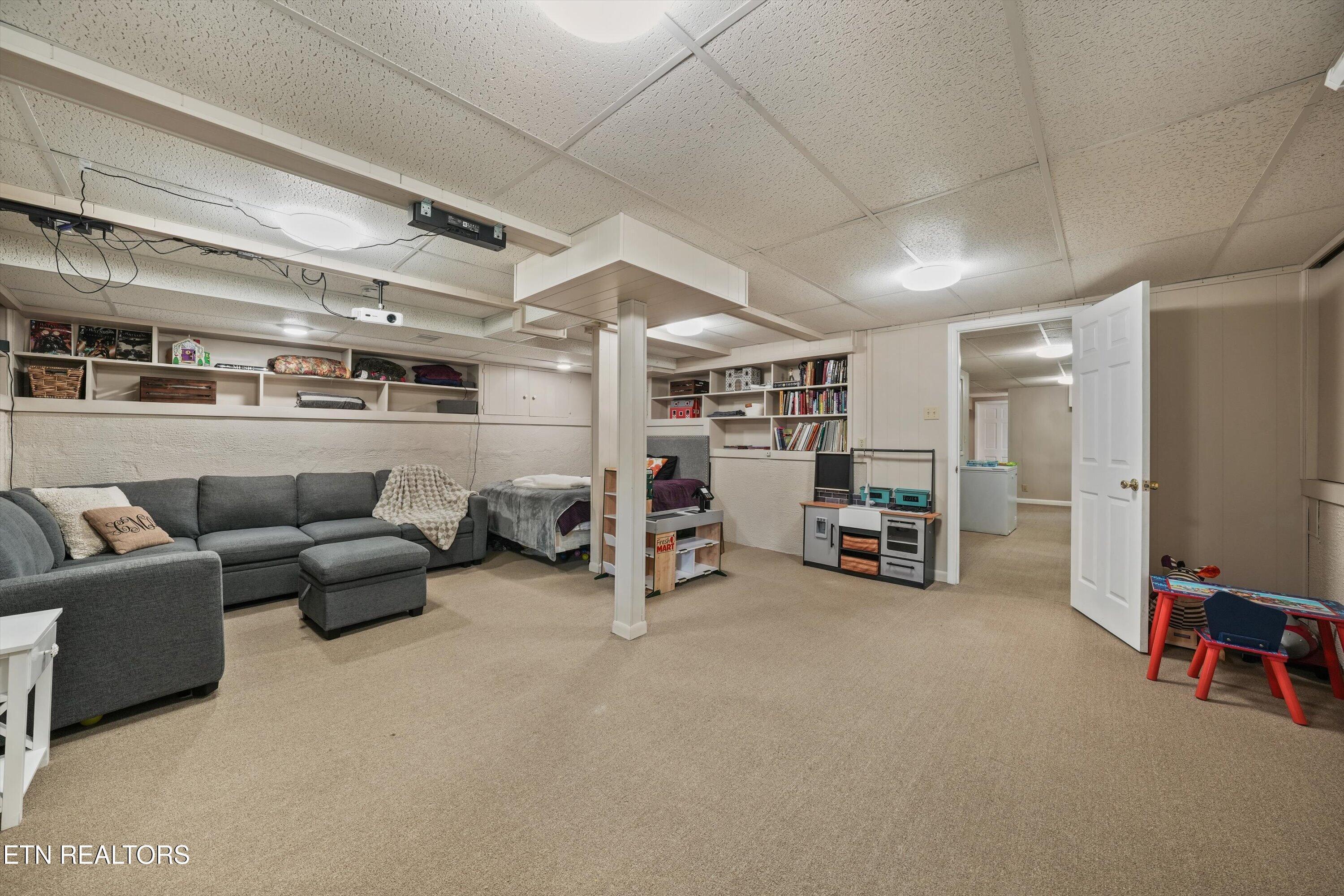 109 Cahill Lane Oak Ridge TN 37830
