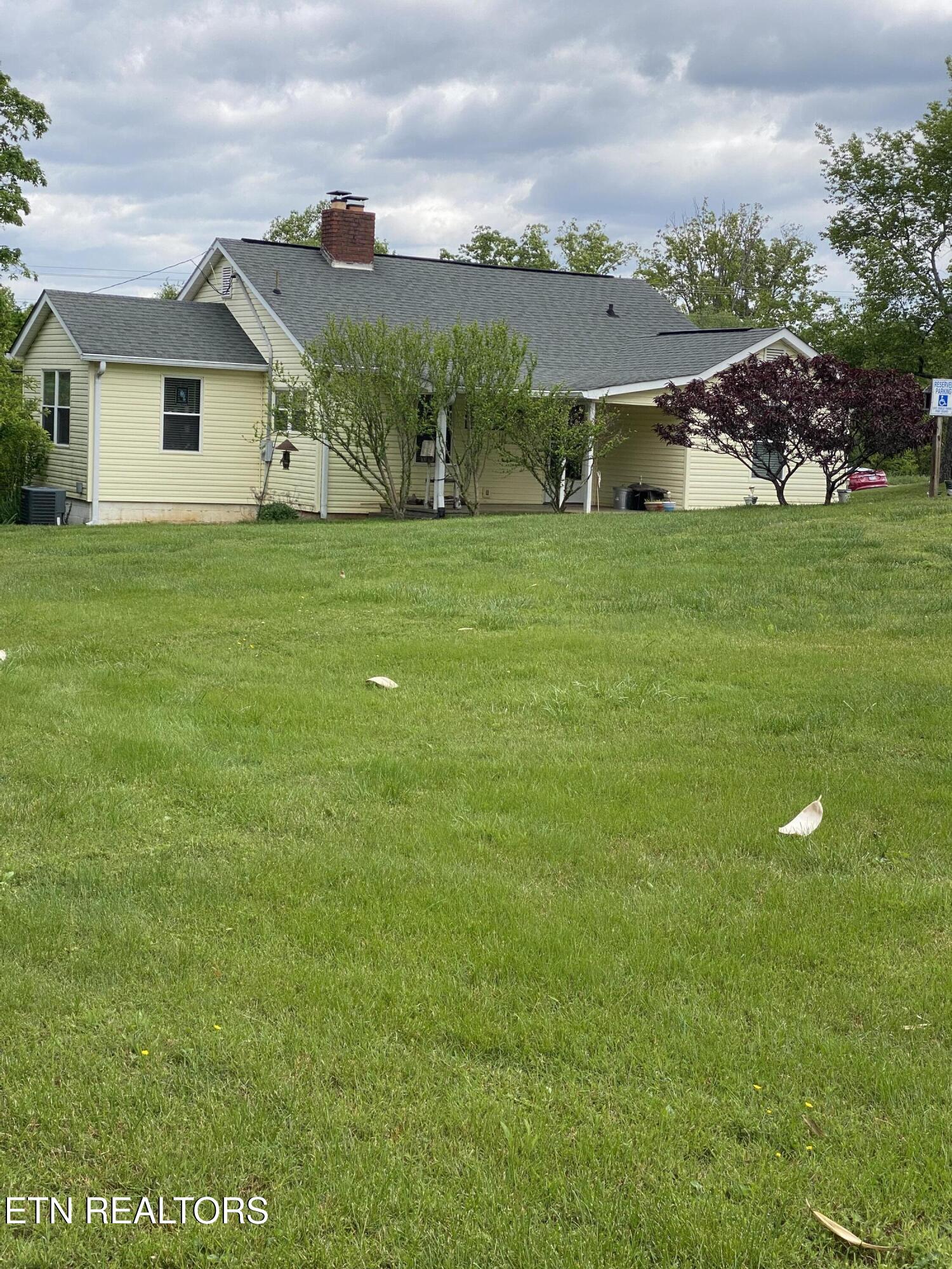 1906 W Lamar Alexander Parkway Maryville TN 37801