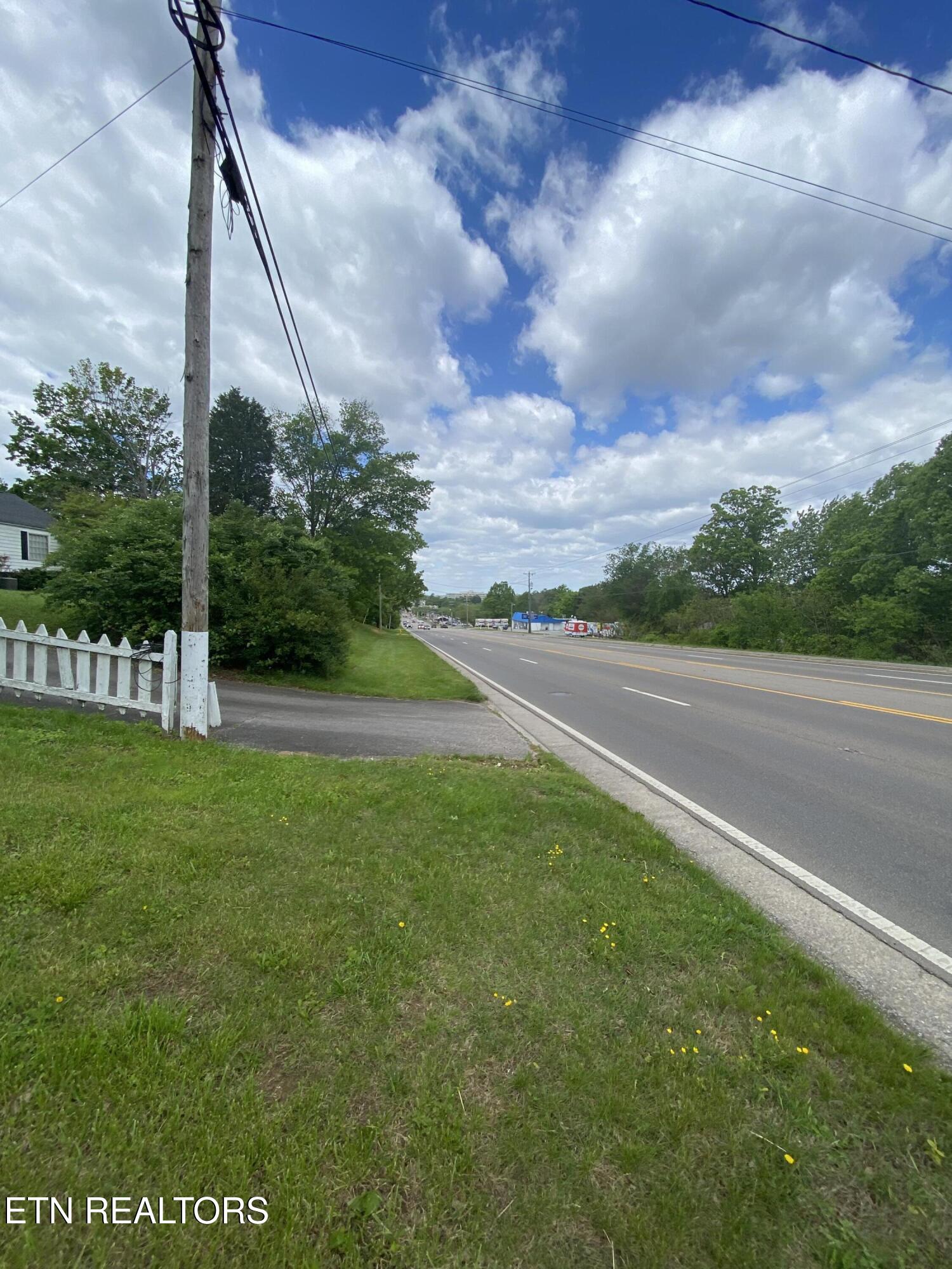 1906 W Lamar Alexander Parkway Maryville TN 37801