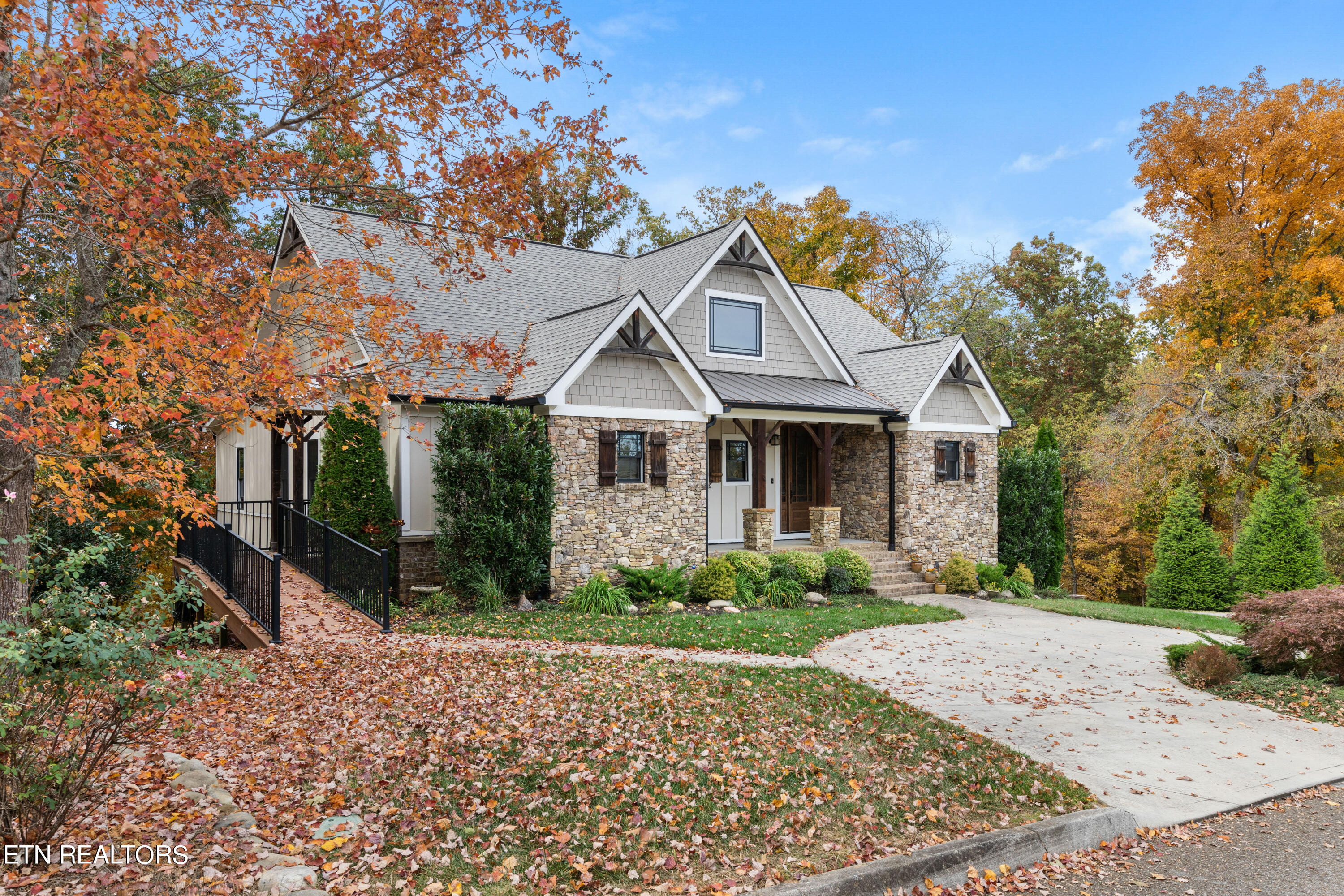 1337 Rudder Oaks Way Knoxville TN 37919