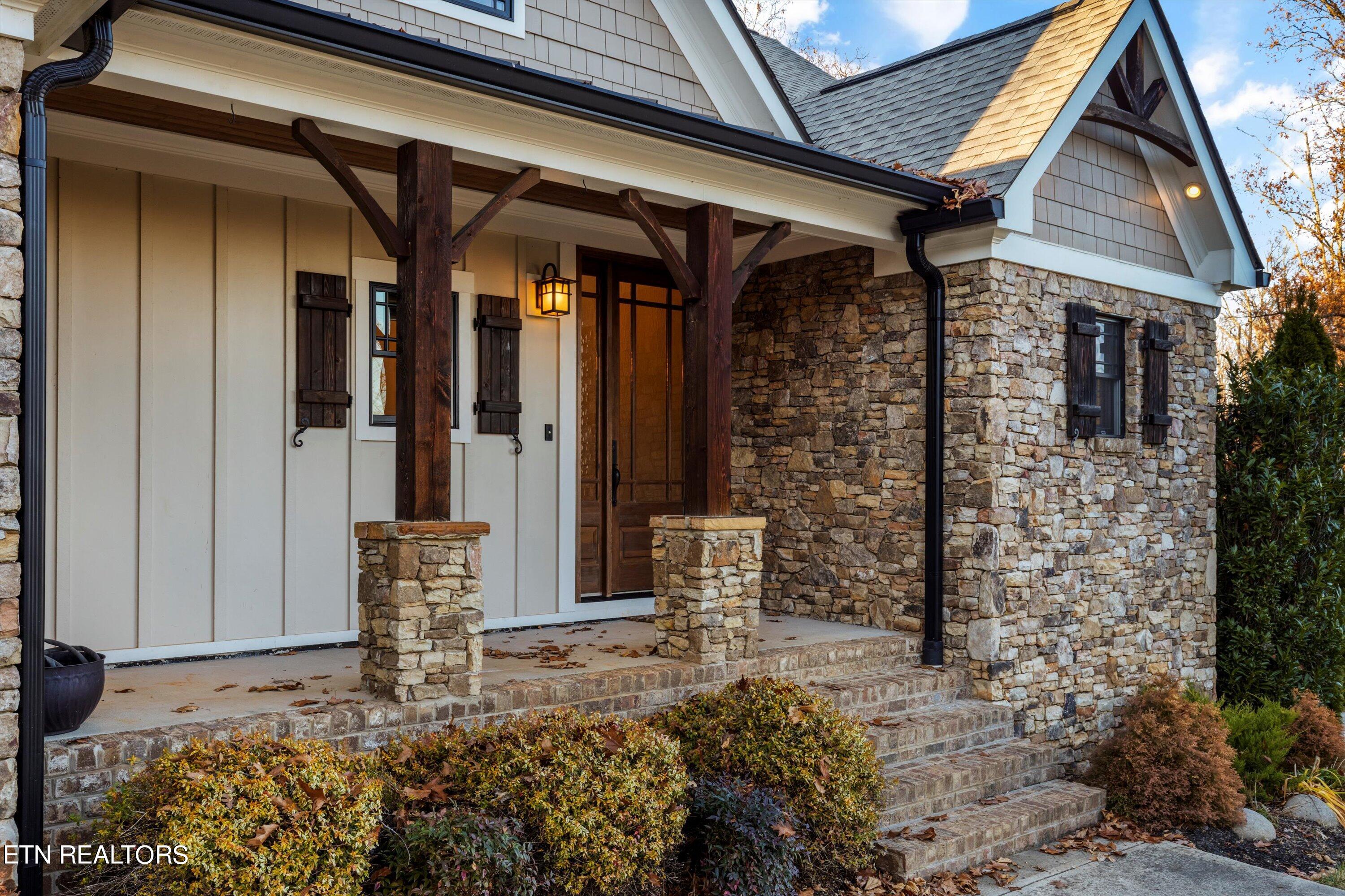 1337 Rudder Oaks Way Knoxville TN 37919