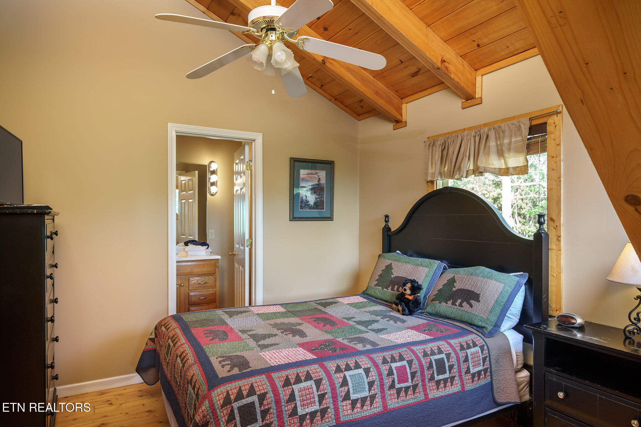 3129 Smokies Edge Road Sevierville TN 37862