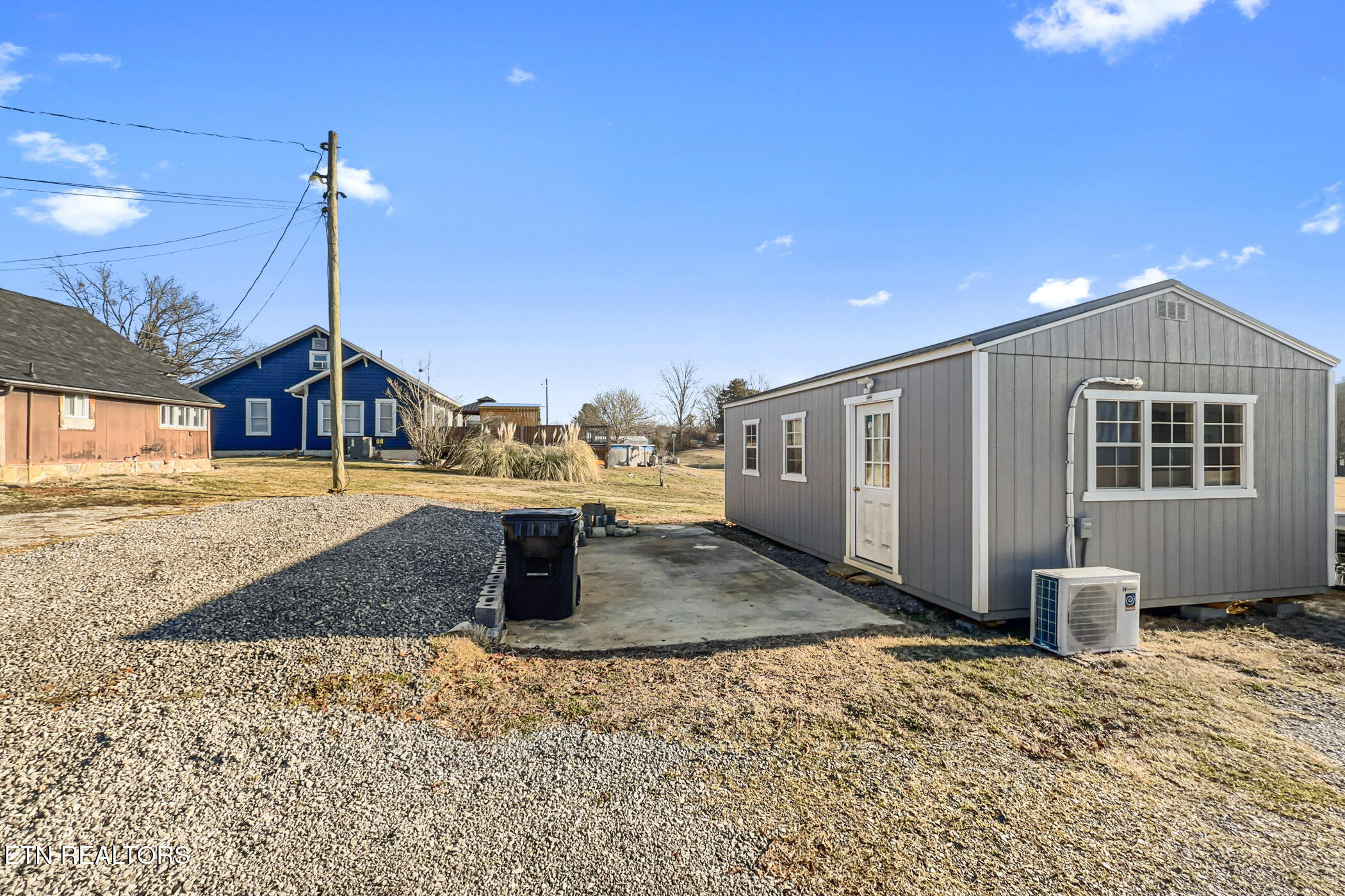 112 N Farnum Street Friendsville TN 37737