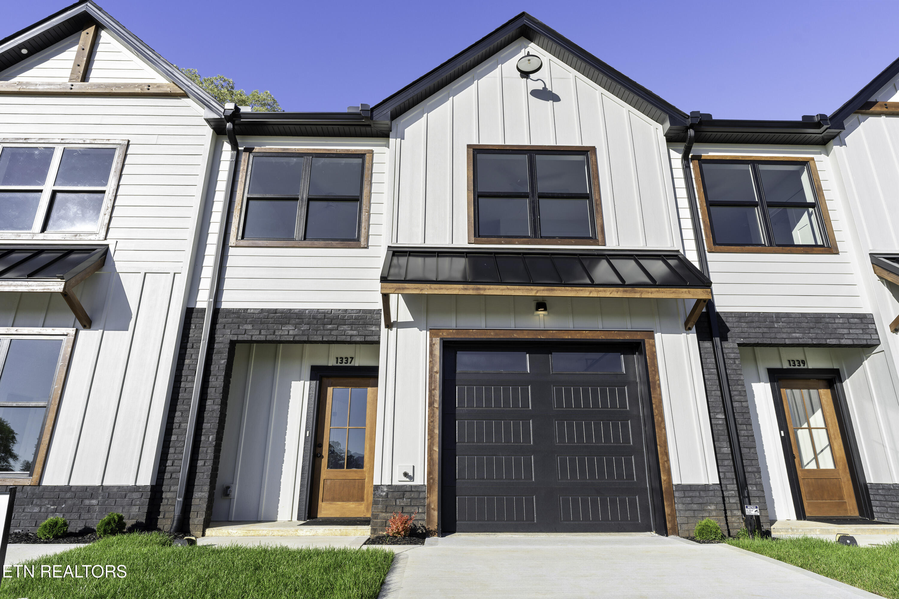 1337 Grace Ridge Drive Sevierville TN 37862