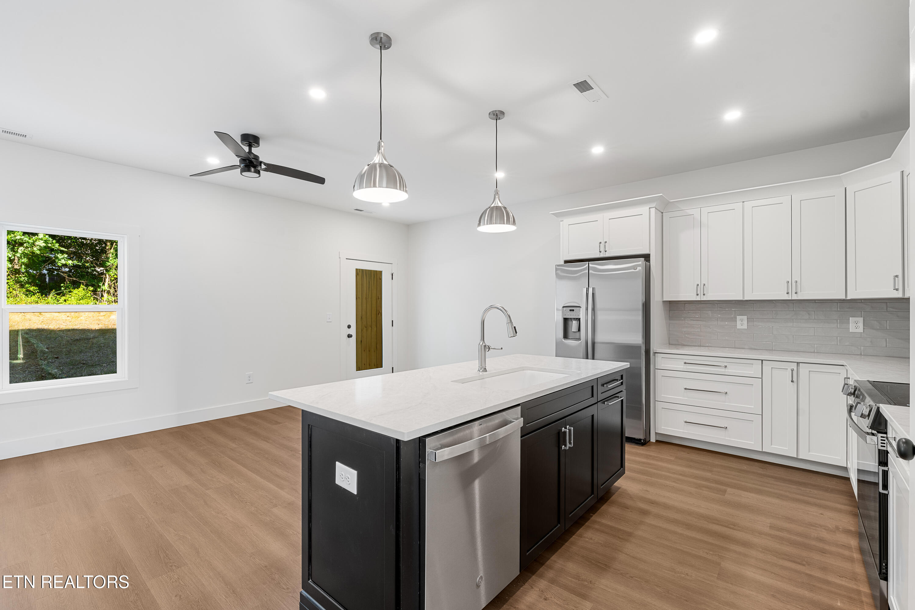 1337 Grace Ridge Drive Sevierville TN 37862