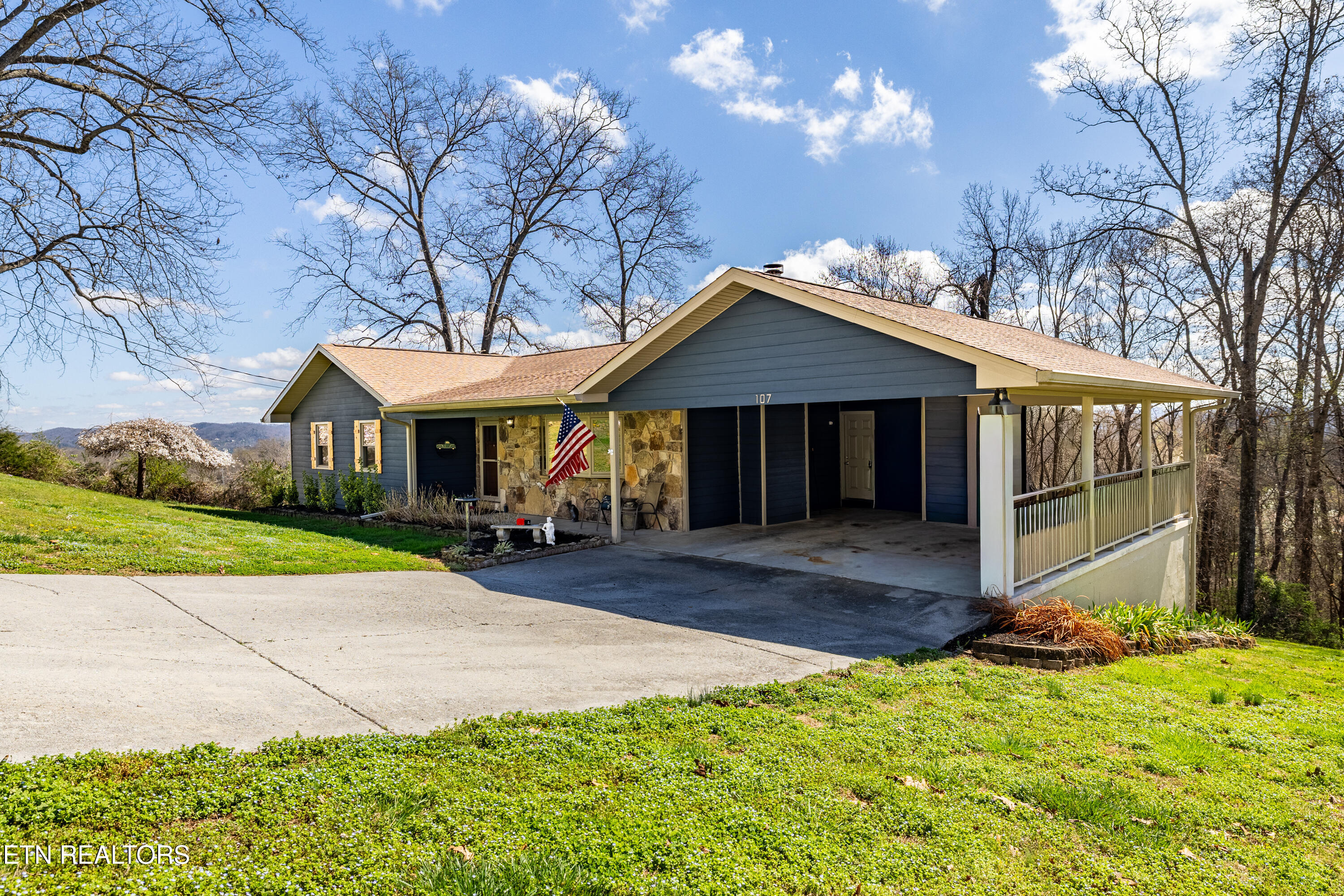 107 Timbercrest Lane Clinton TN 37716