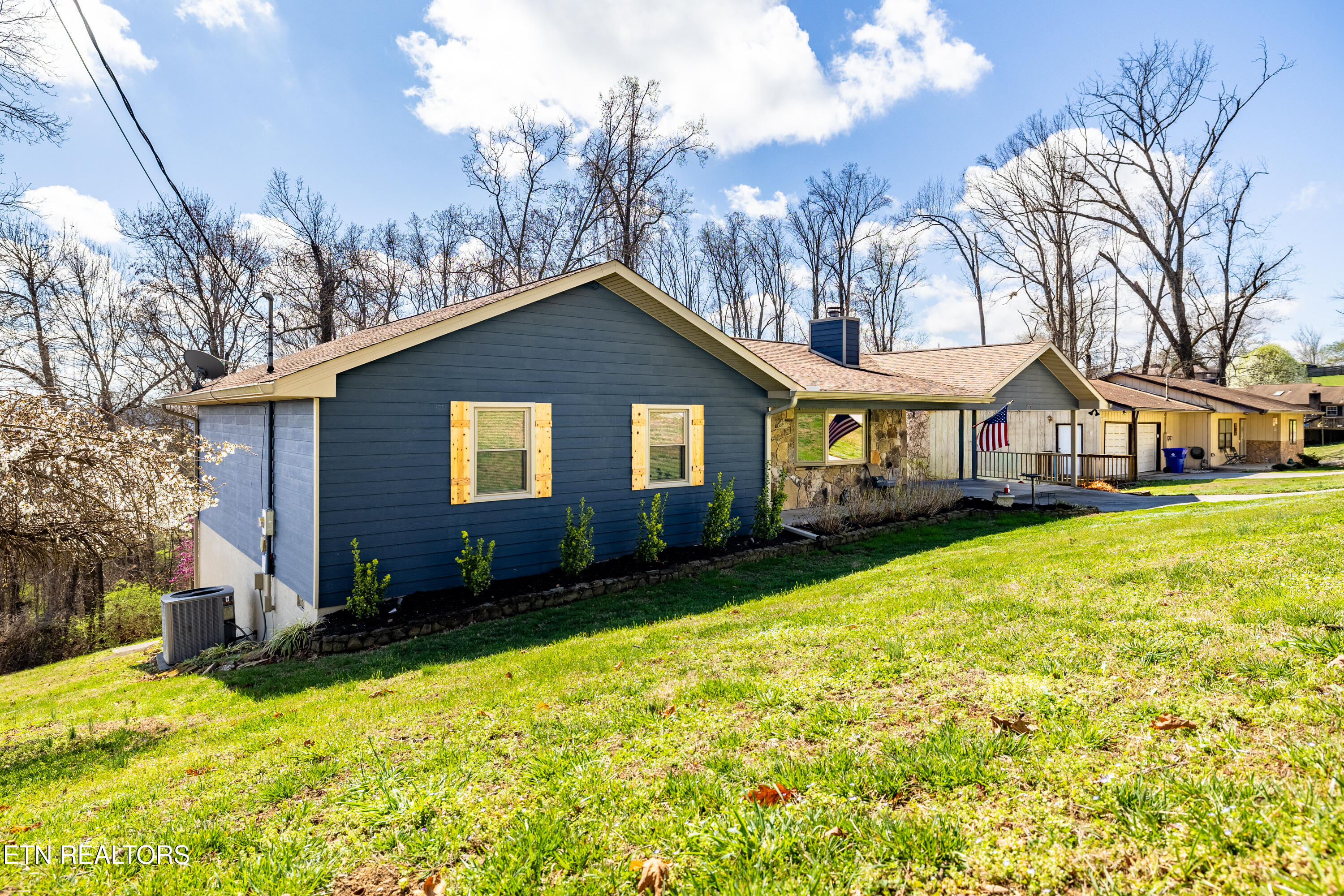 107 Timbercrest Lane Clinton TN 37716