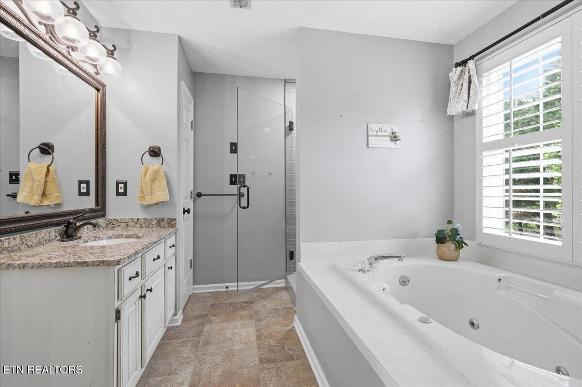 1409 Bayhill Ridge Lane Knoxville TN 37922