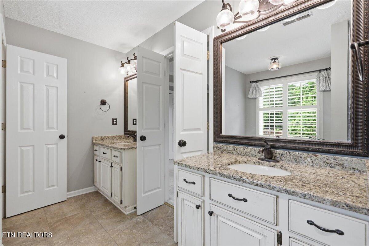 1409 Bayhill Ridge Lane Knoxville TN 37922