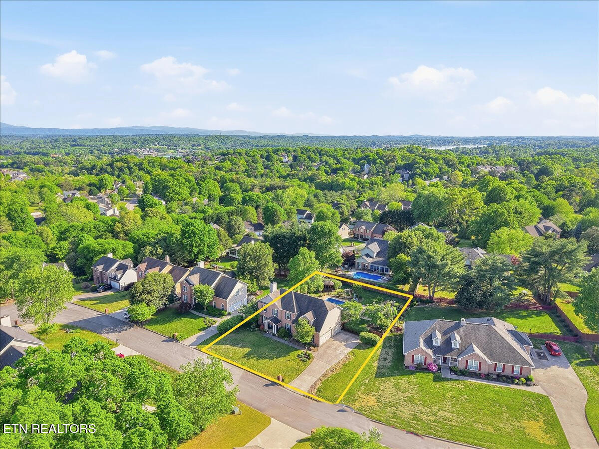 1409 Bayhill Ridge Lane Knoxville TN 37922